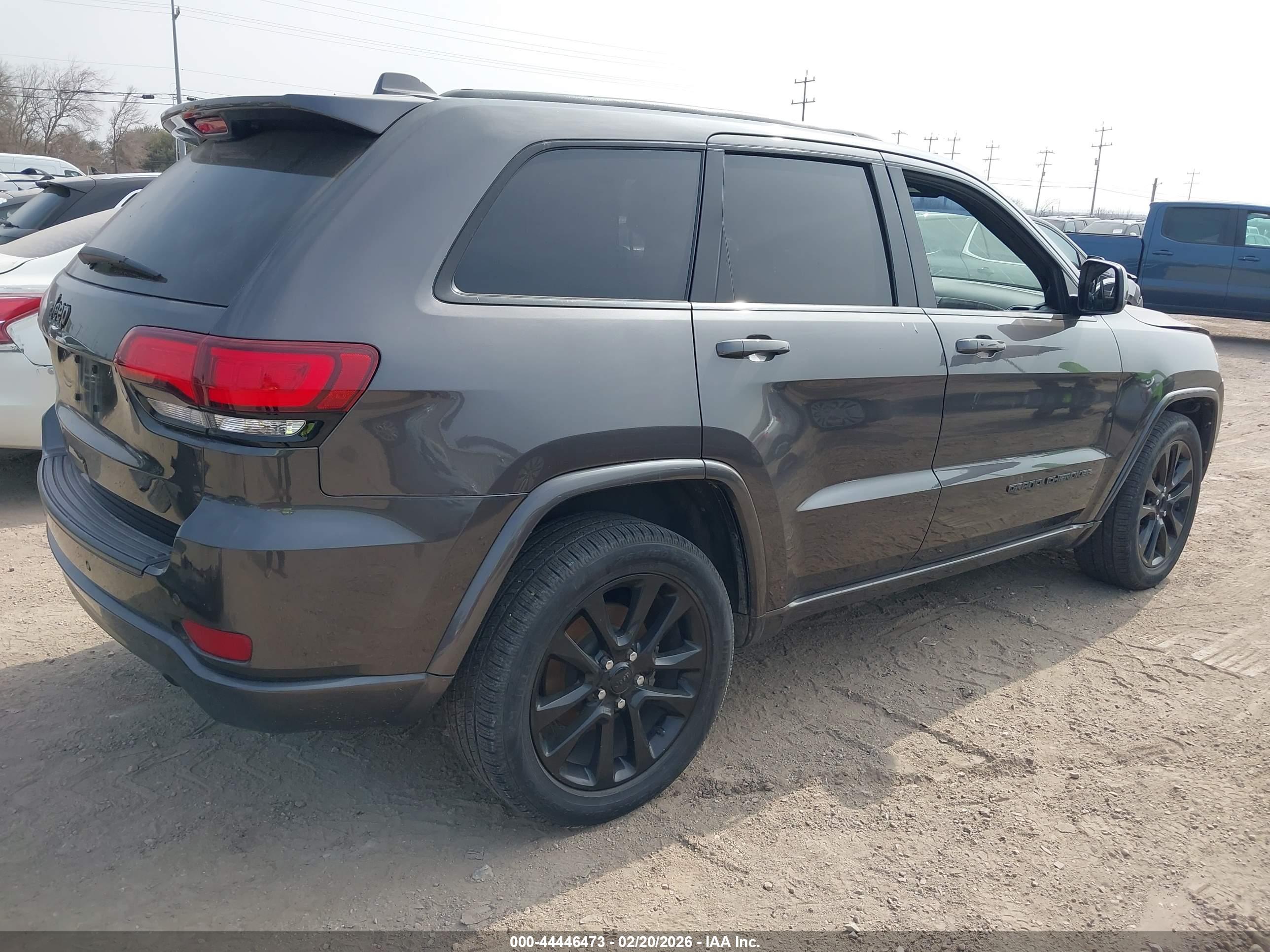 JEEP GRAND image 4