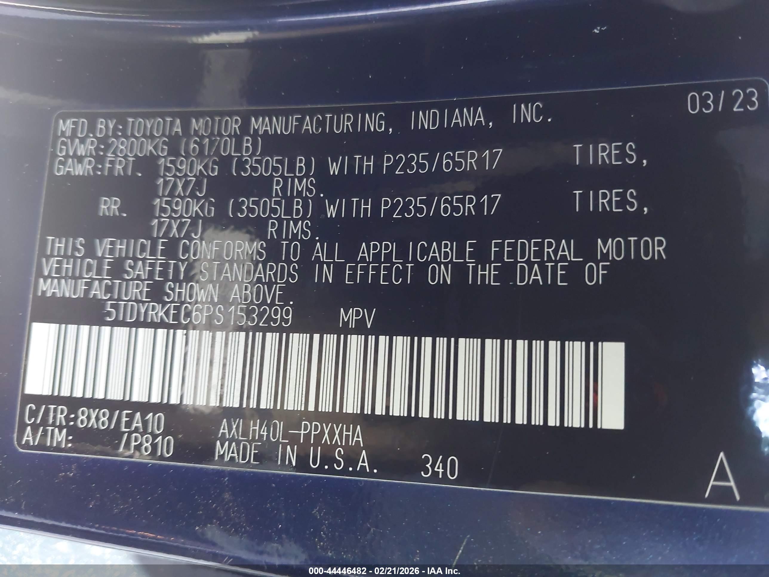 TOYOTA SIENNA image 9