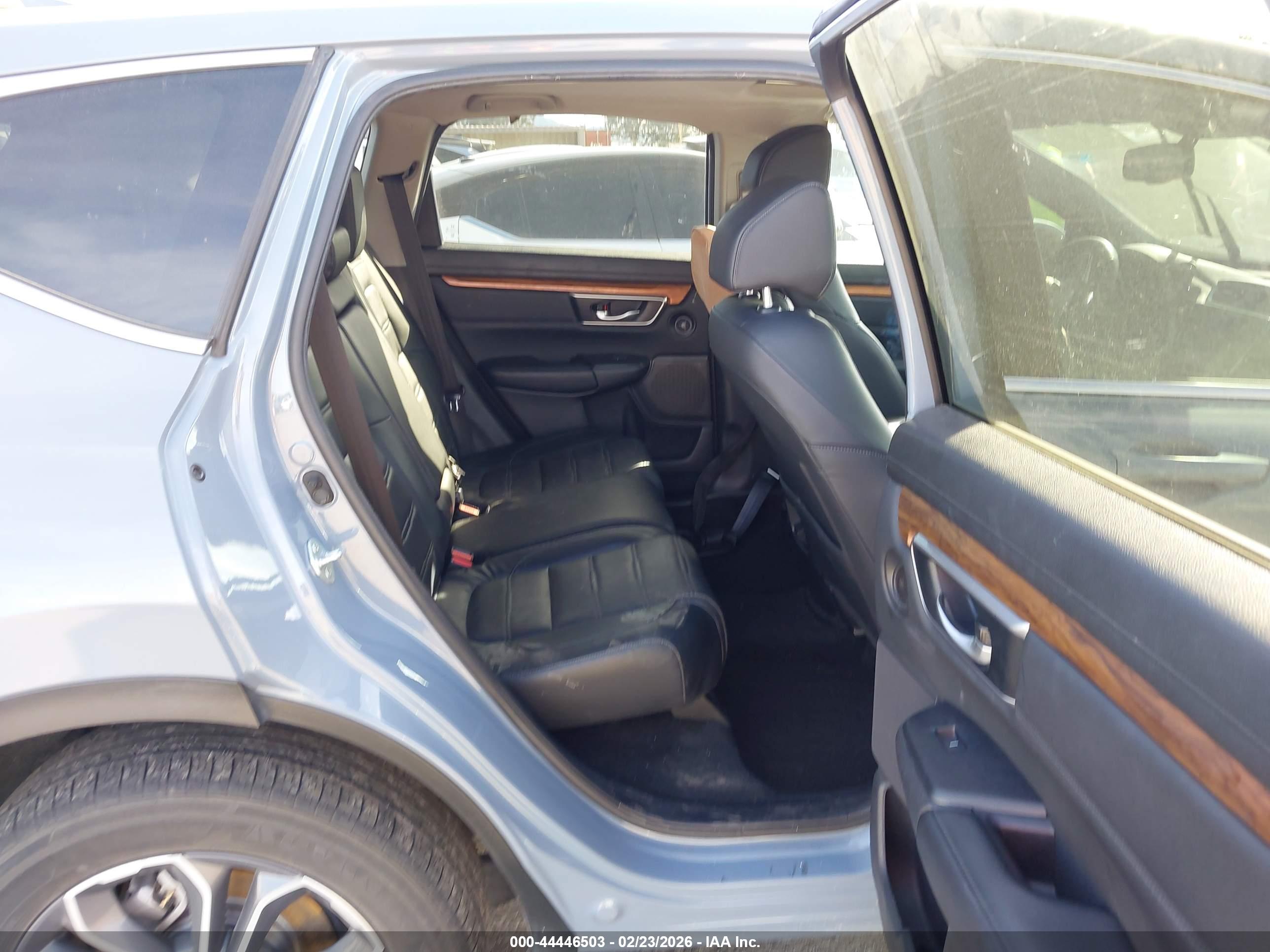 HONDA CR-V image 8