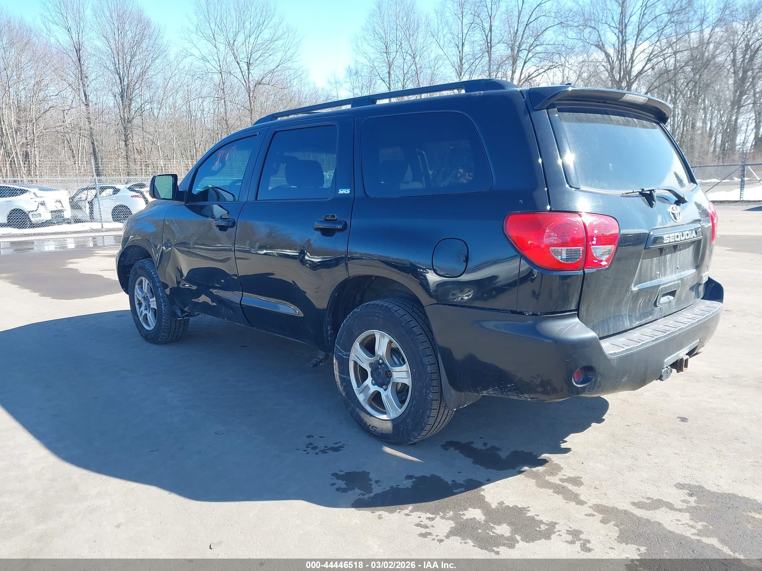 TOYOTA SEQUOIA image 3
