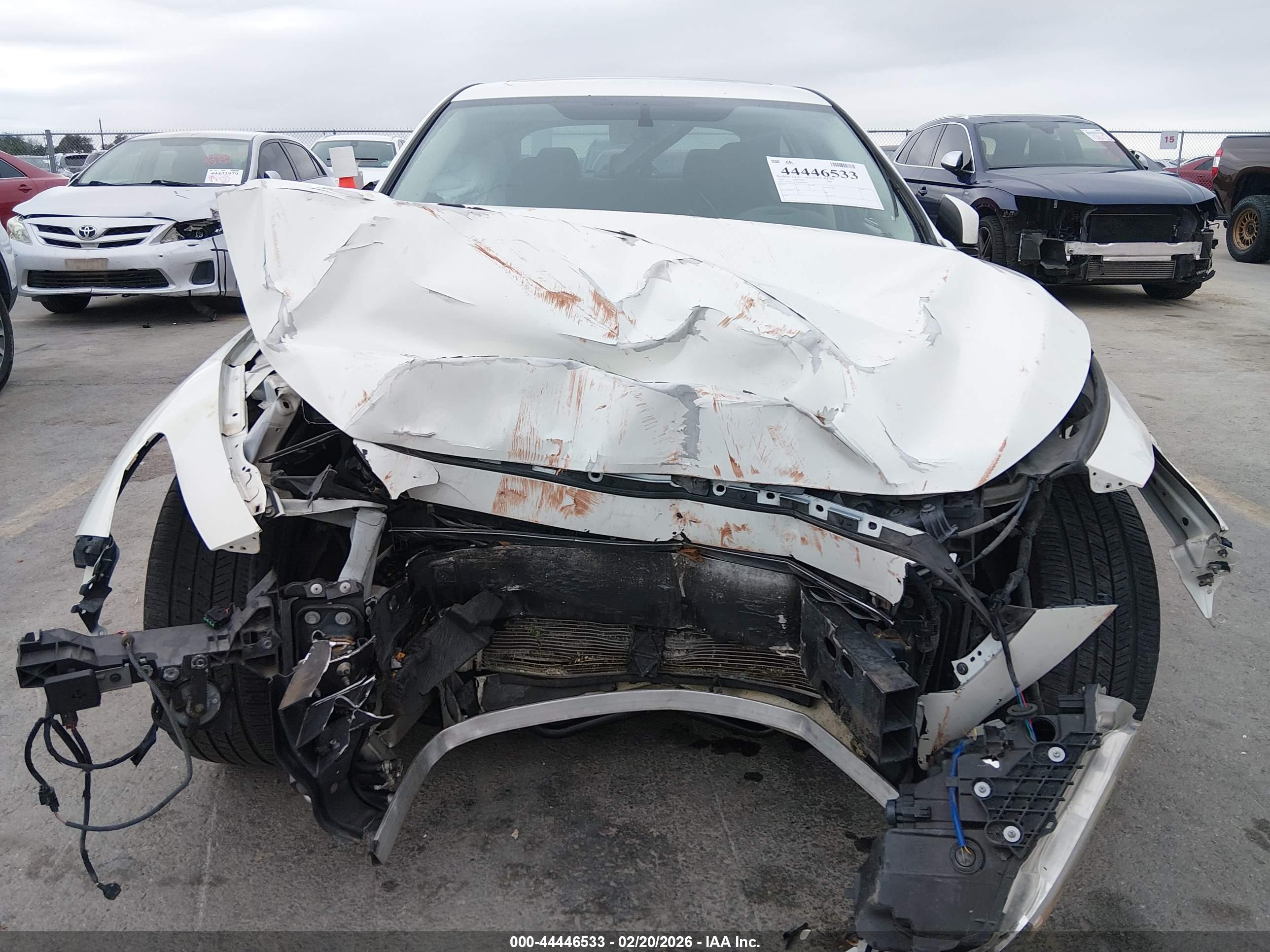 INFINITI Q50 image 6