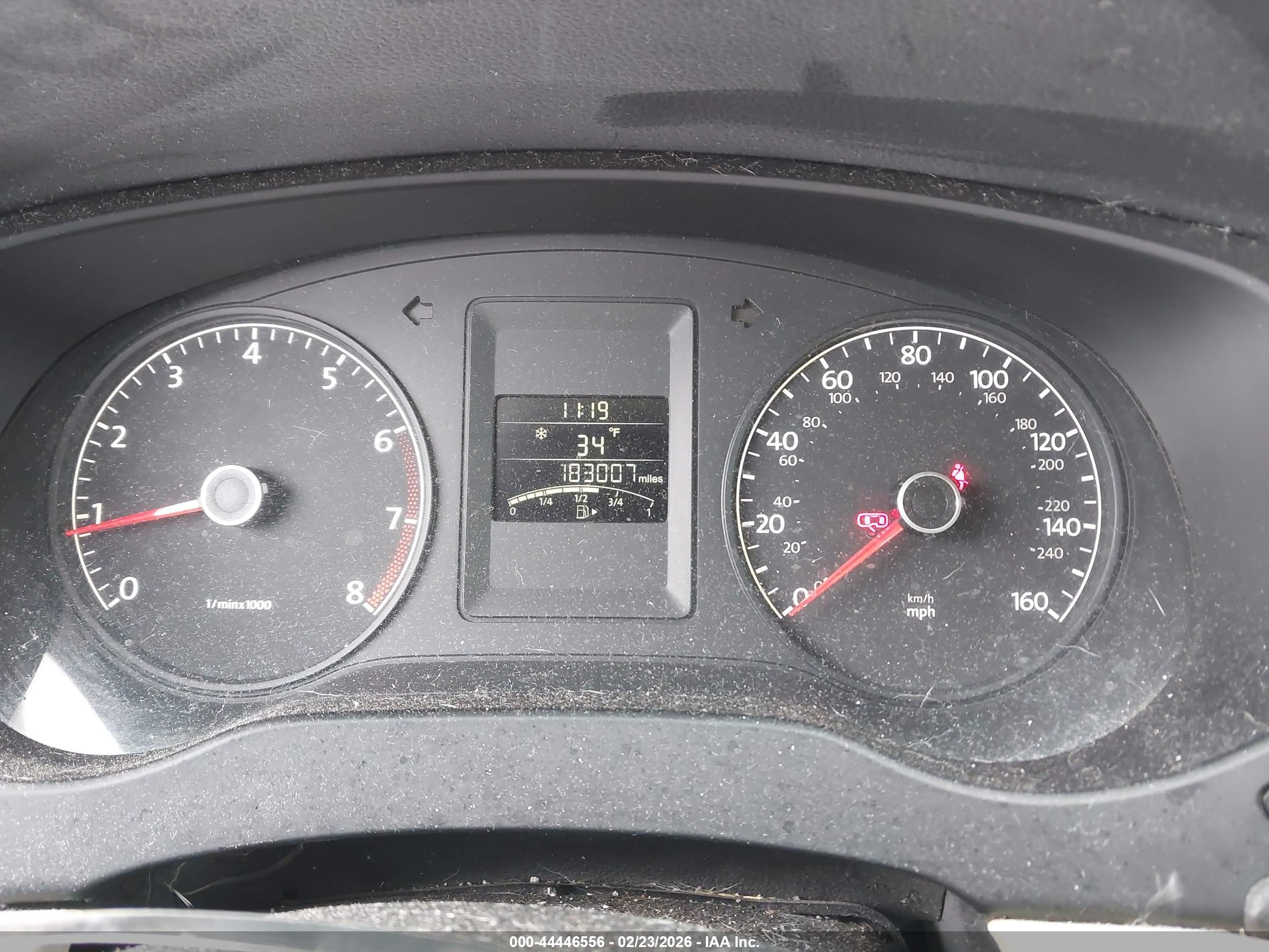 VOLKSWAGEN JETTA image 7