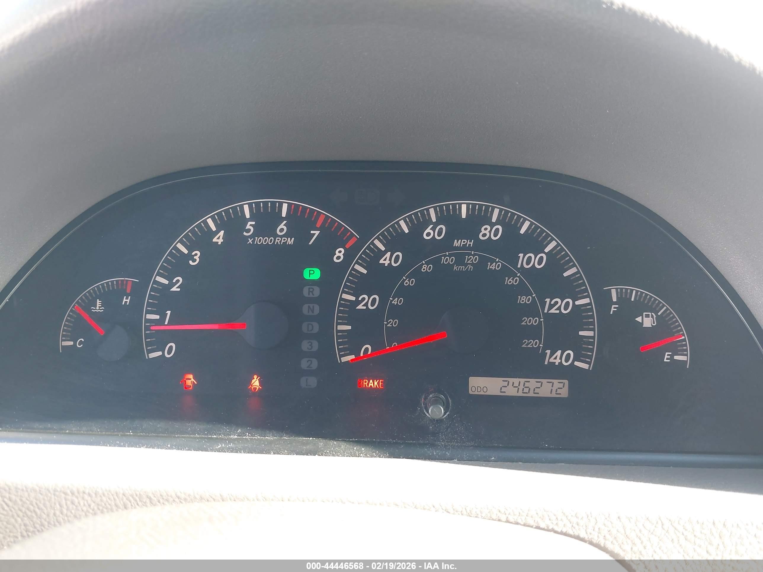 TOYOTA CAMRY image 7