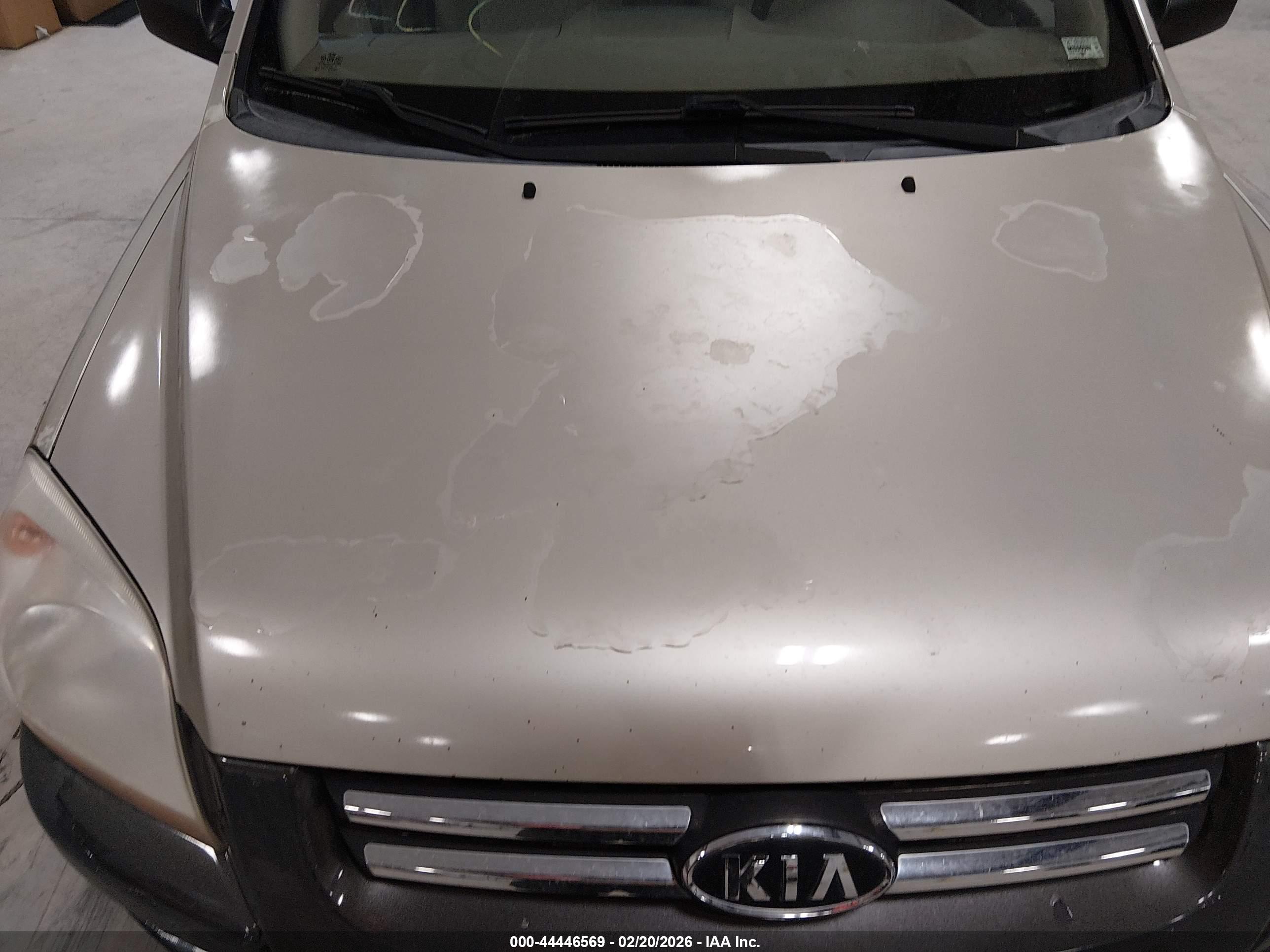 KIA SPORTAGE image 6