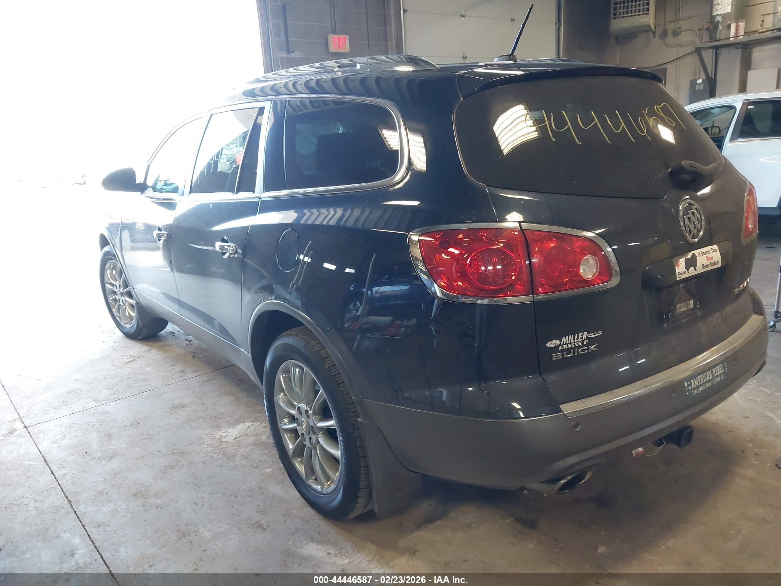 BUICK ENCLAVE image 3