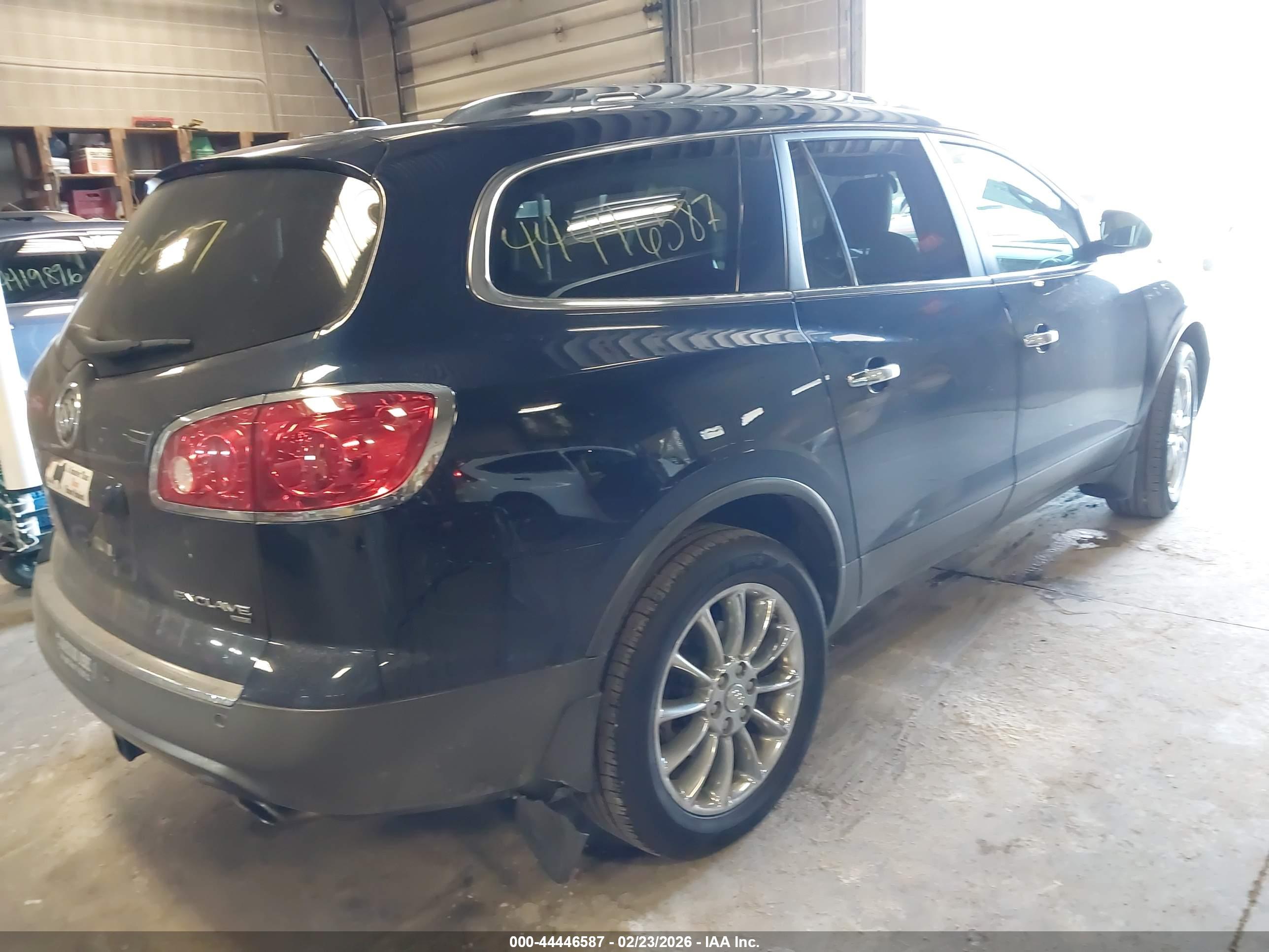 BUICK ENCLAVE image 4