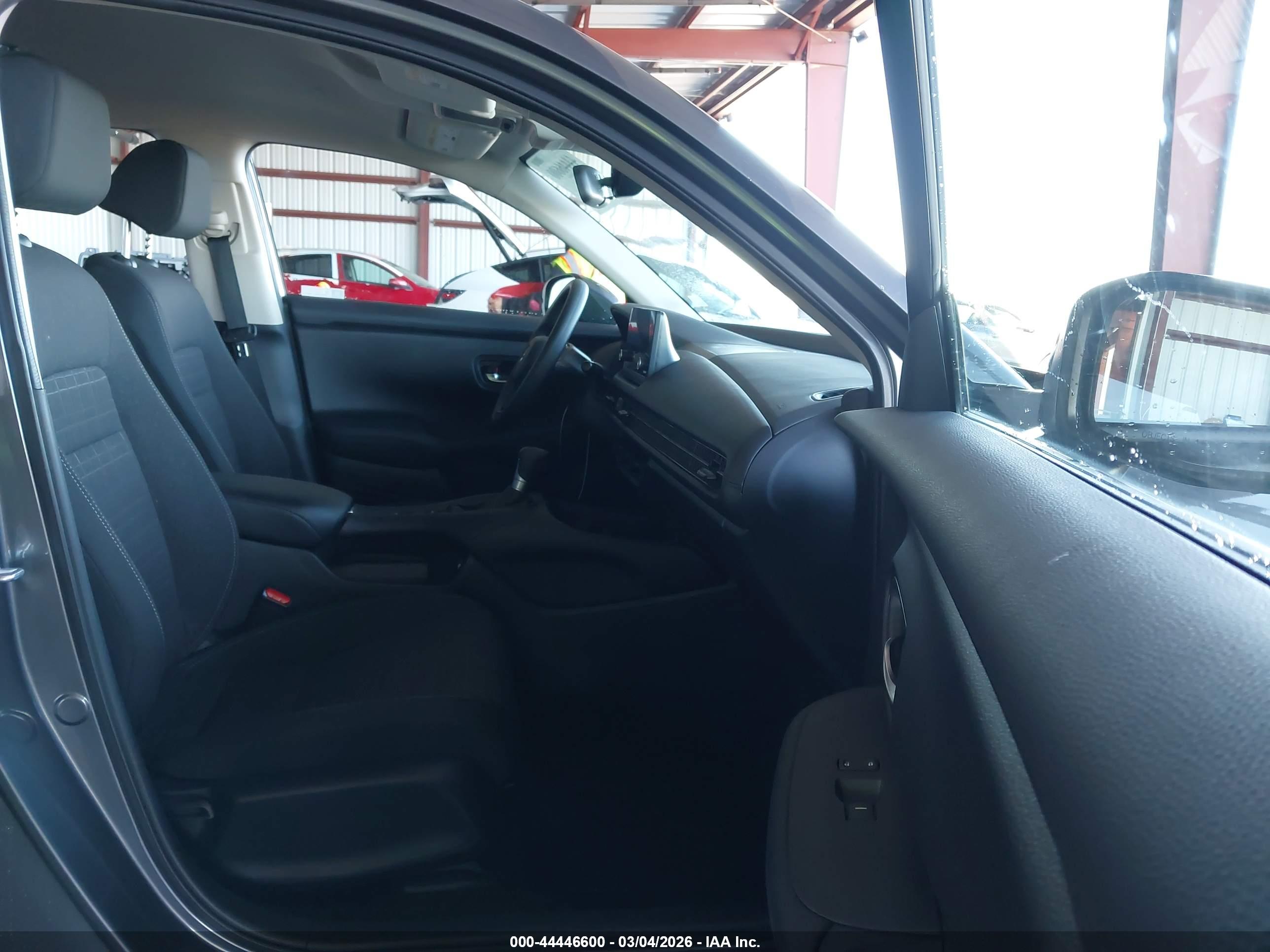 HONDA HR-V image 5