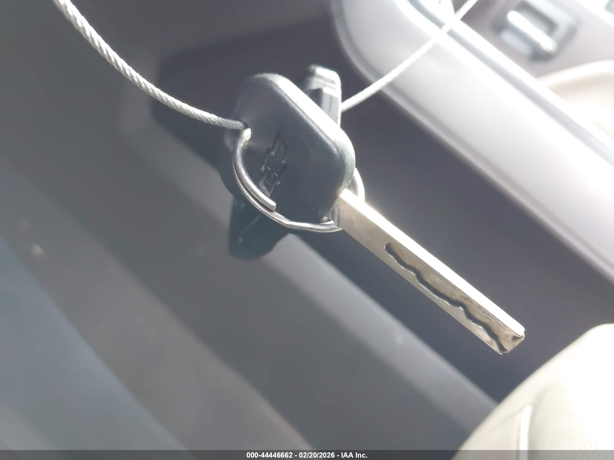 CHEVROLET SILVERADO image 11