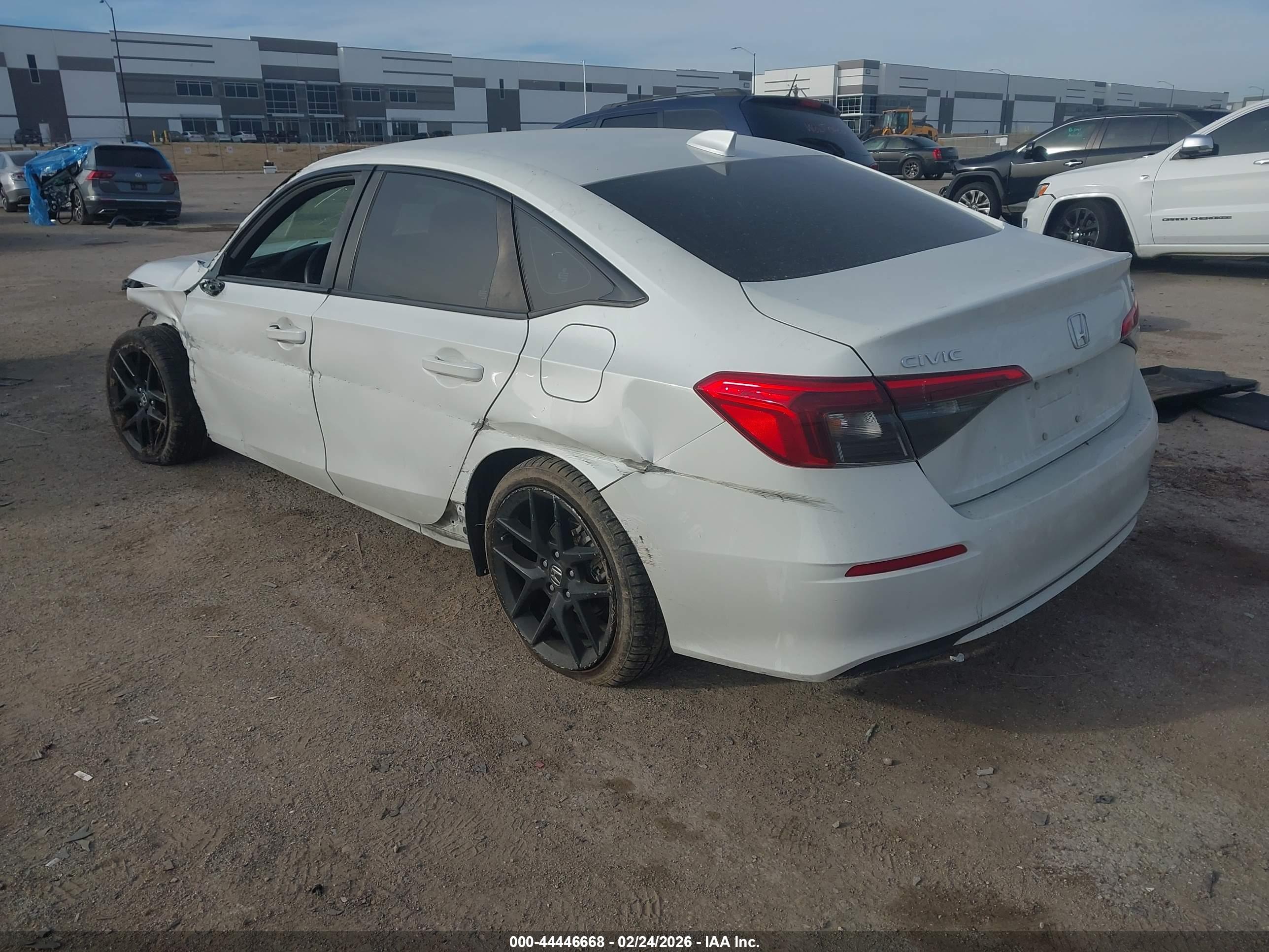 HONDA CIVIC image 3