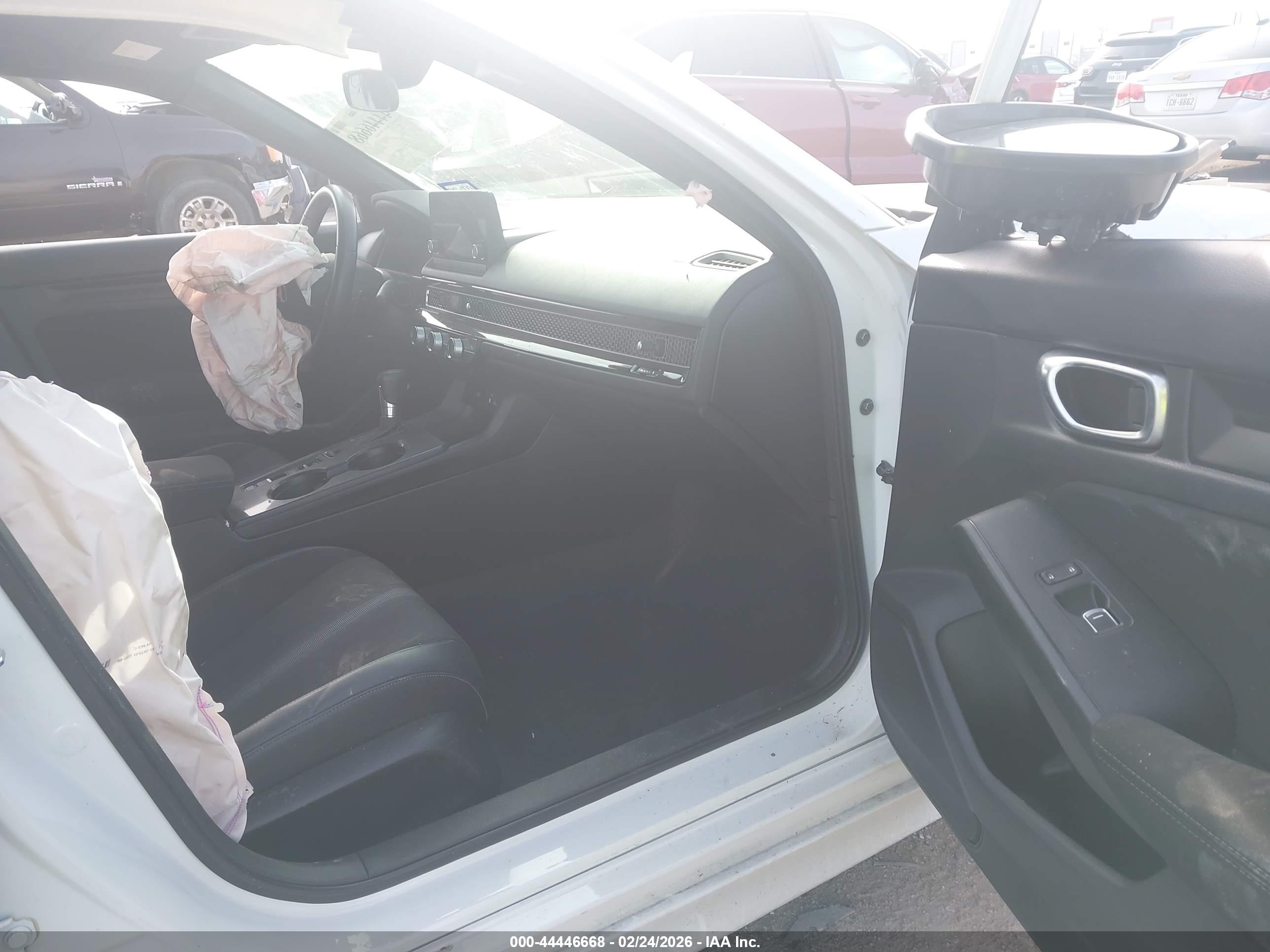 HONDA CIVIC image 5