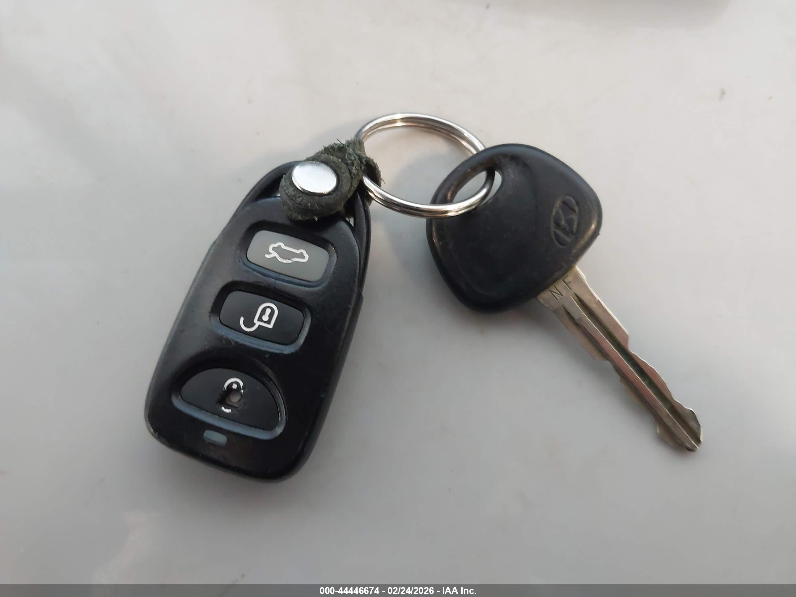 HYUNDAI SONATA image 11