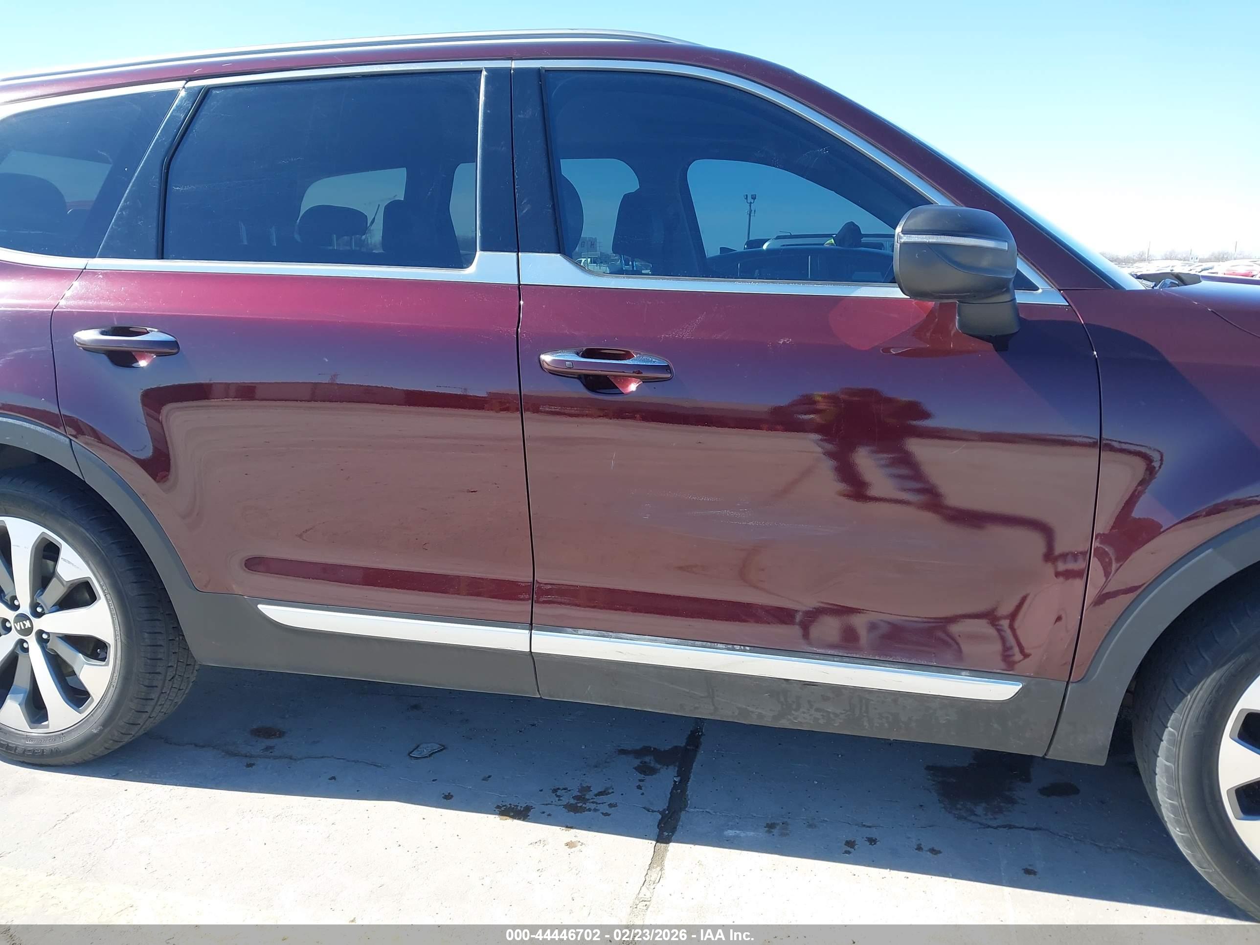 KIA TELLURIDE image 6