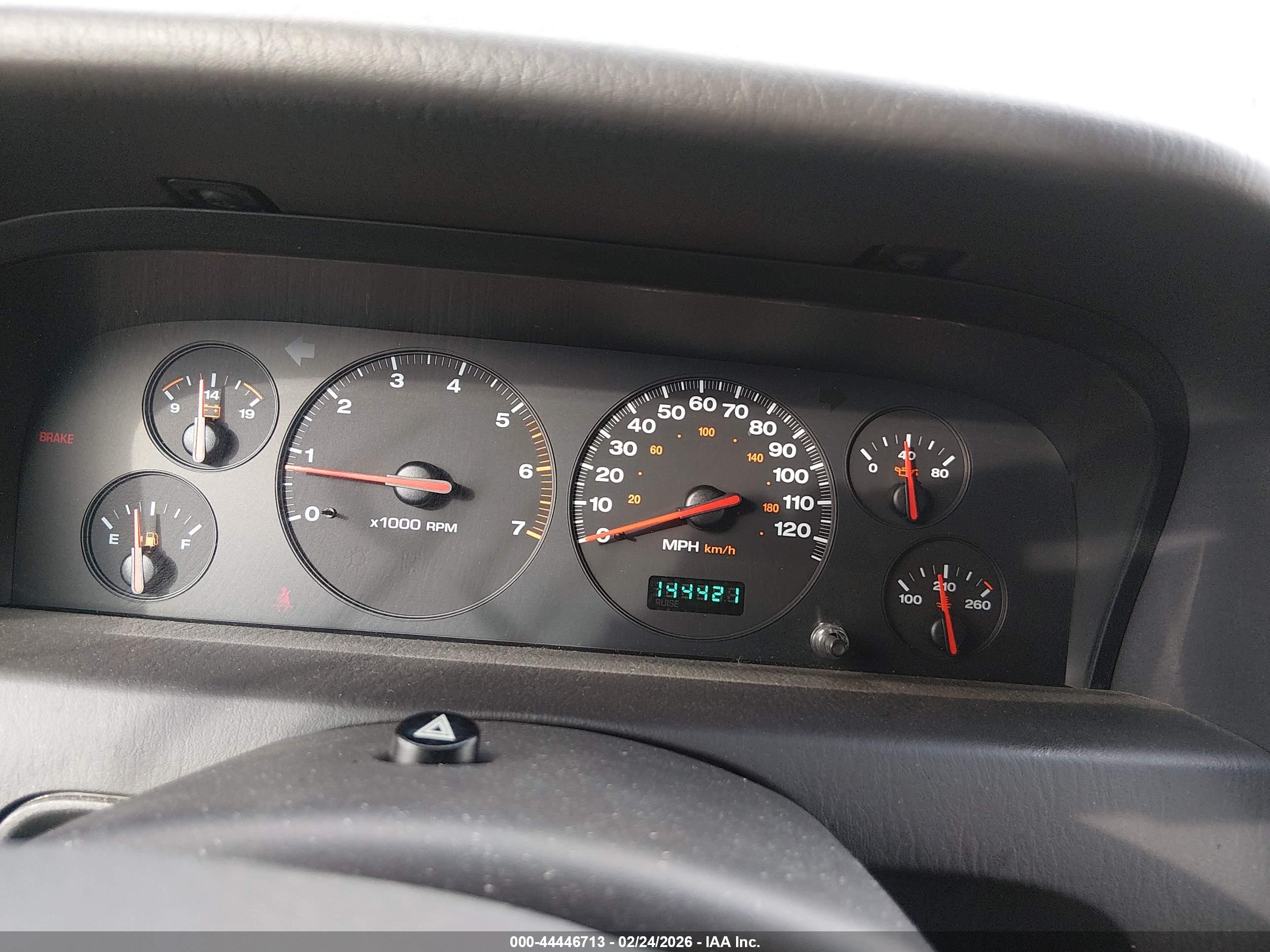 JEEP GRAND image 7