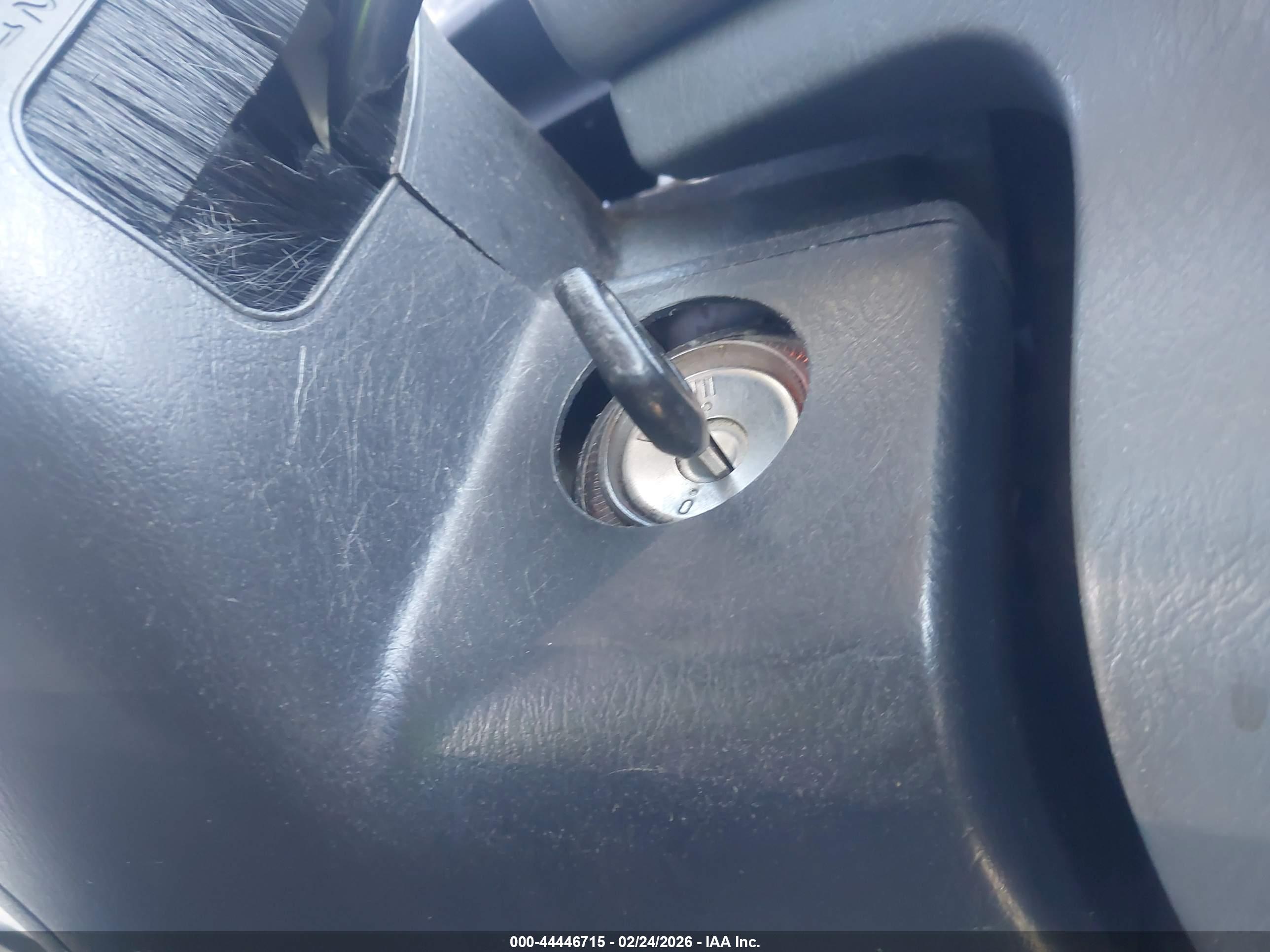 HONDA CR-V image 11