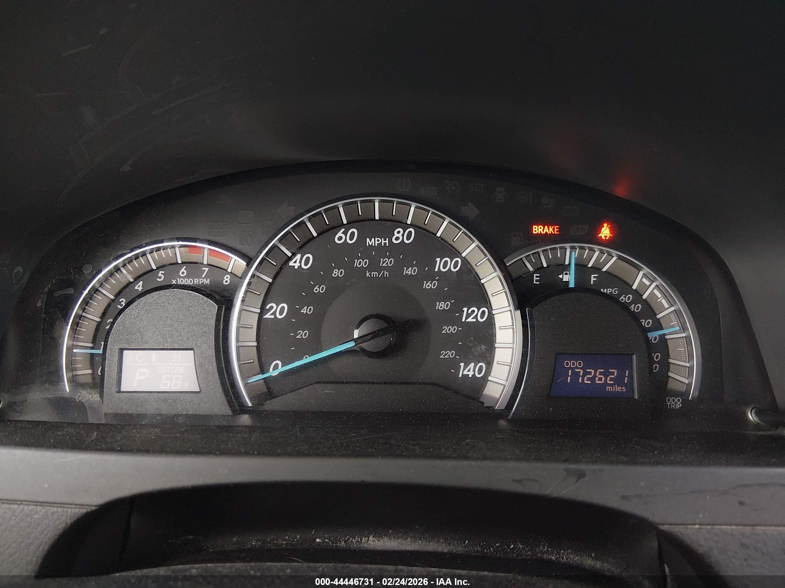 TOYOTA CAMRY image 7