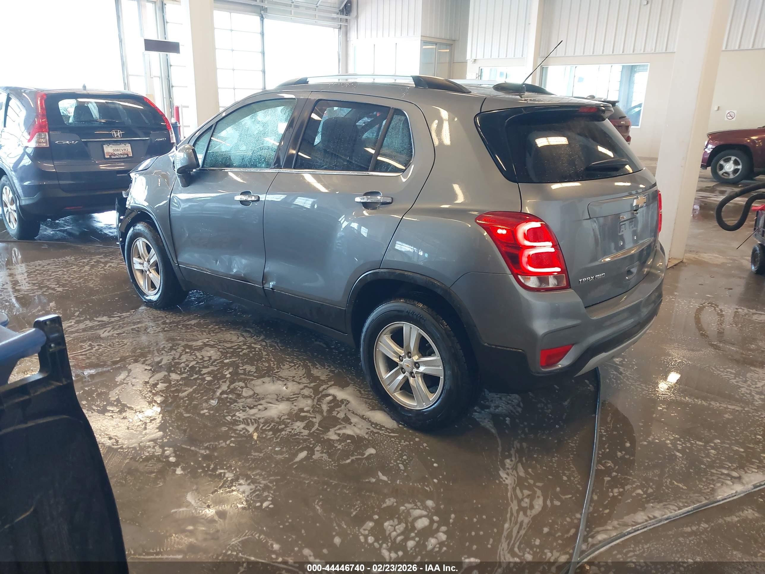 CHEVROLET TRAX image 3