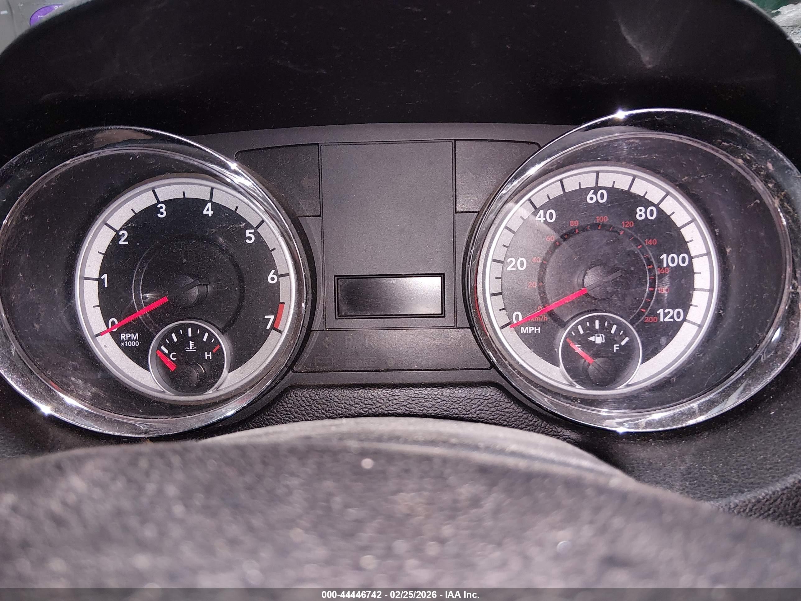 DODGE GRAND image 7