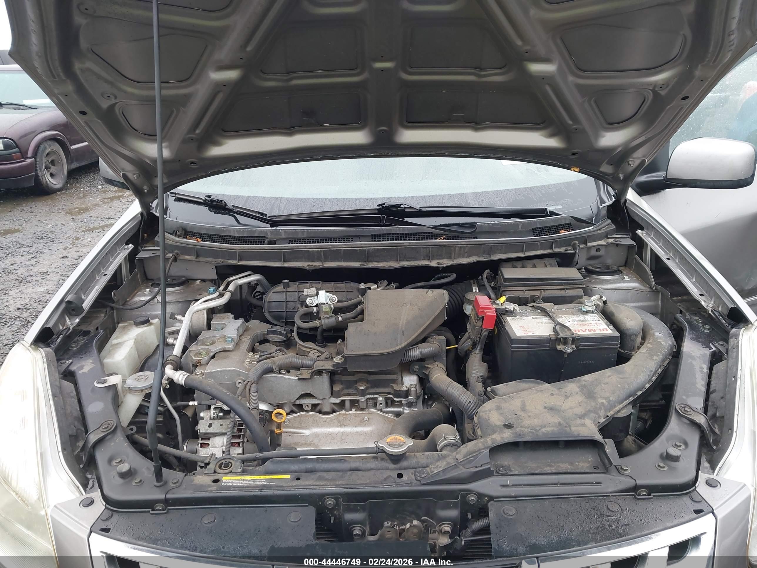 NISSAN ROGUE image 10