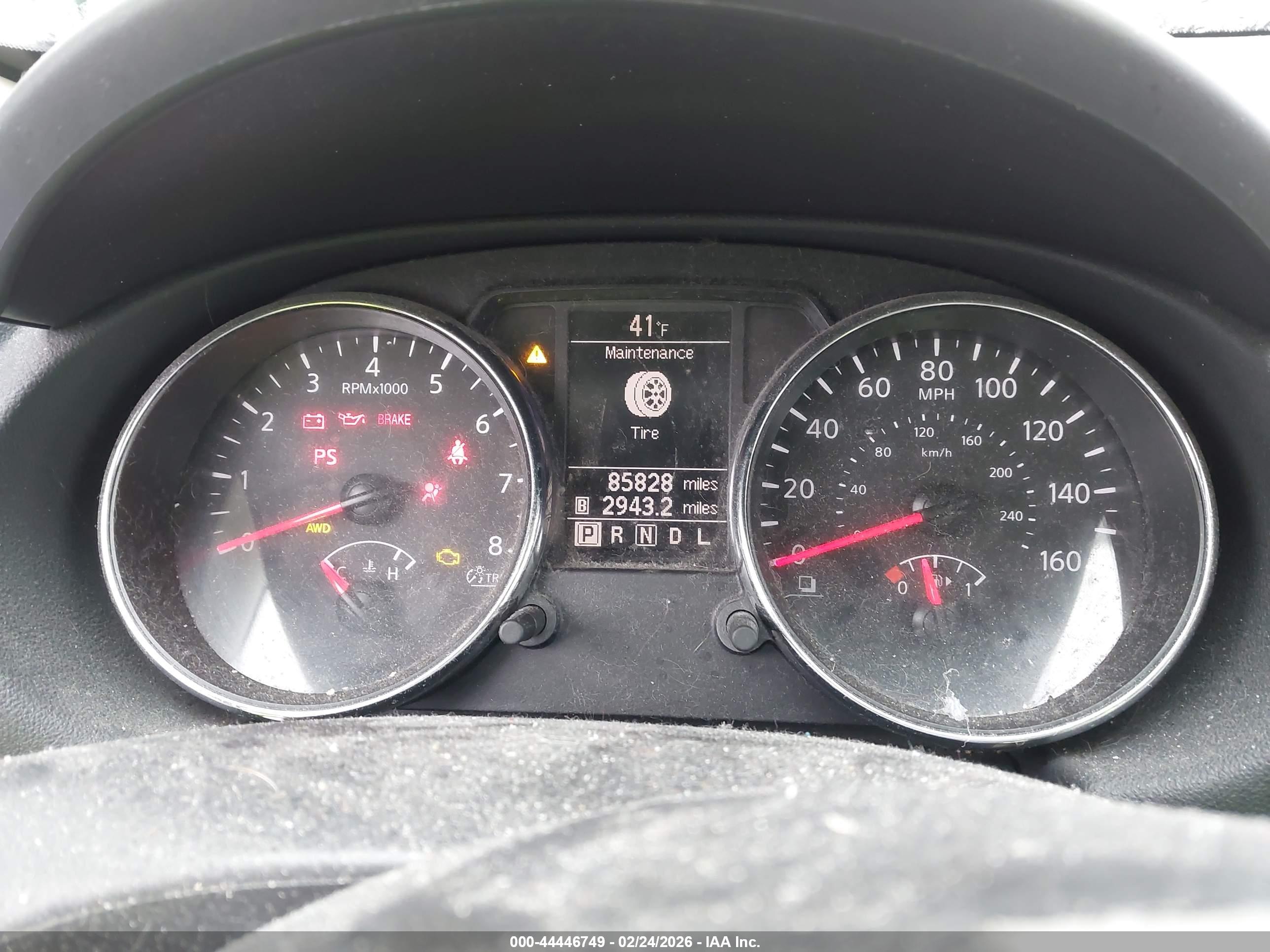 NISSAN ROGUE image 7