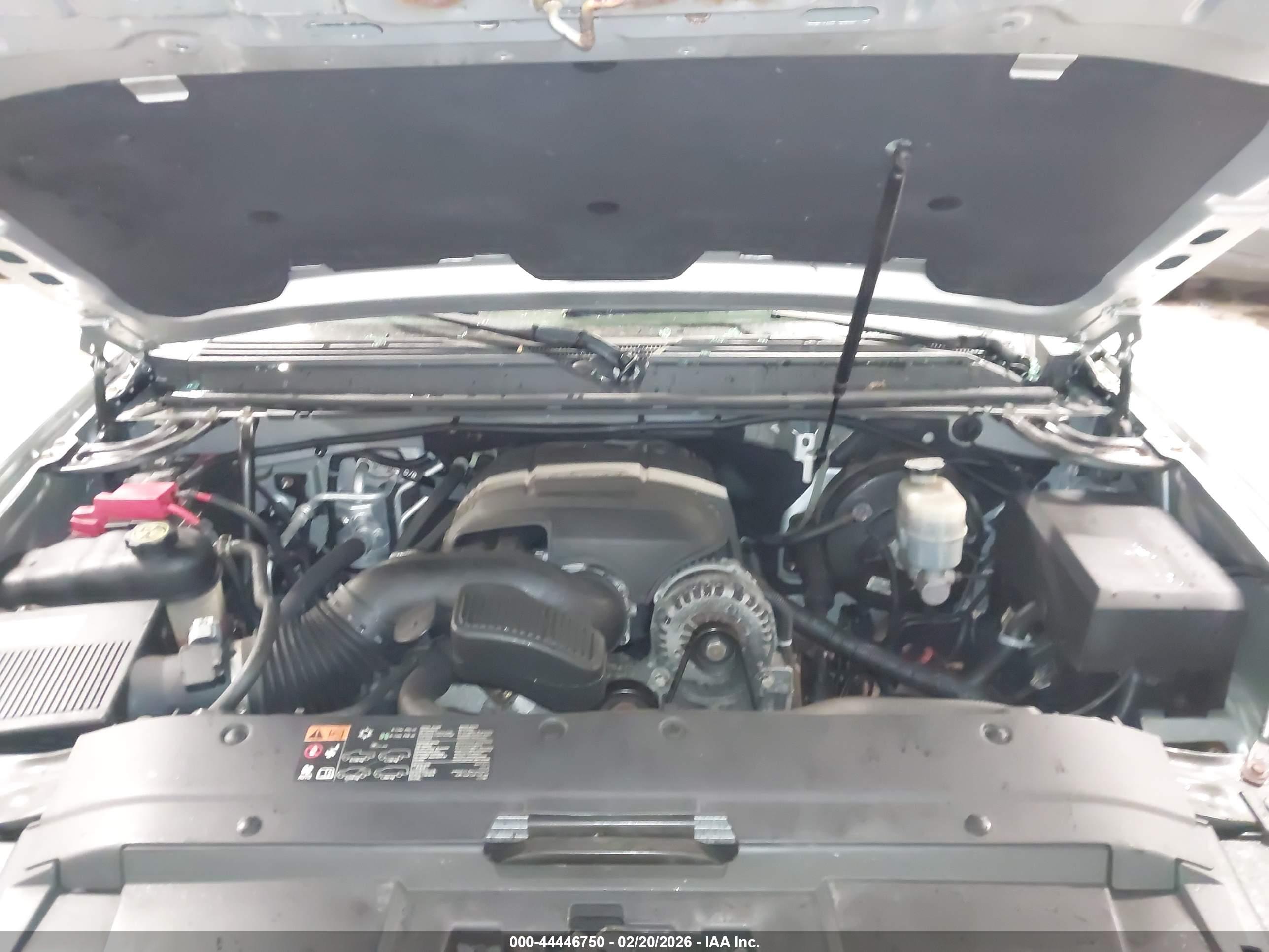 CHEVROLET TAHOE image 10