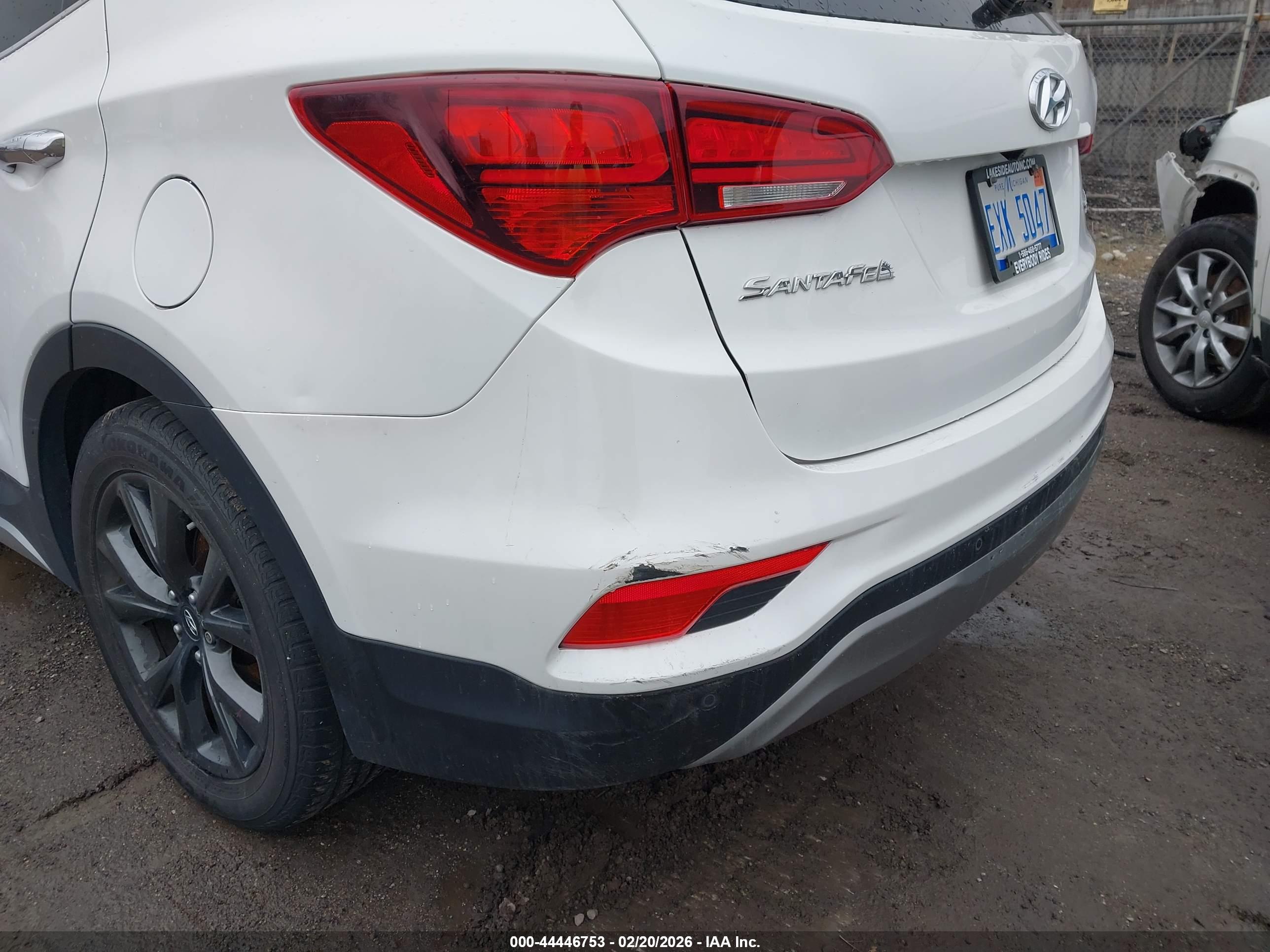 HYUNDAI SANTA image 6