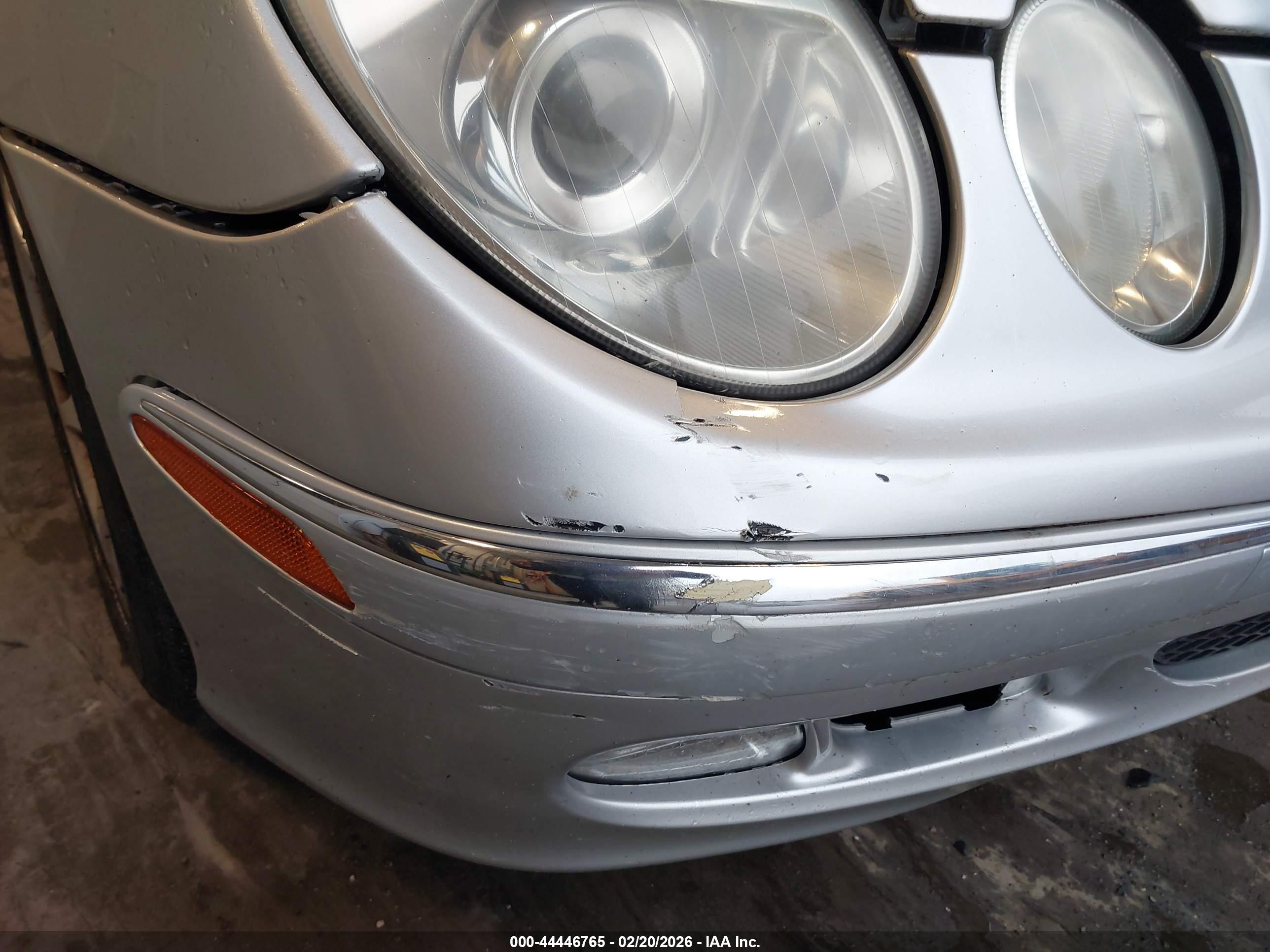 MERCEDES-BENZ E image 6