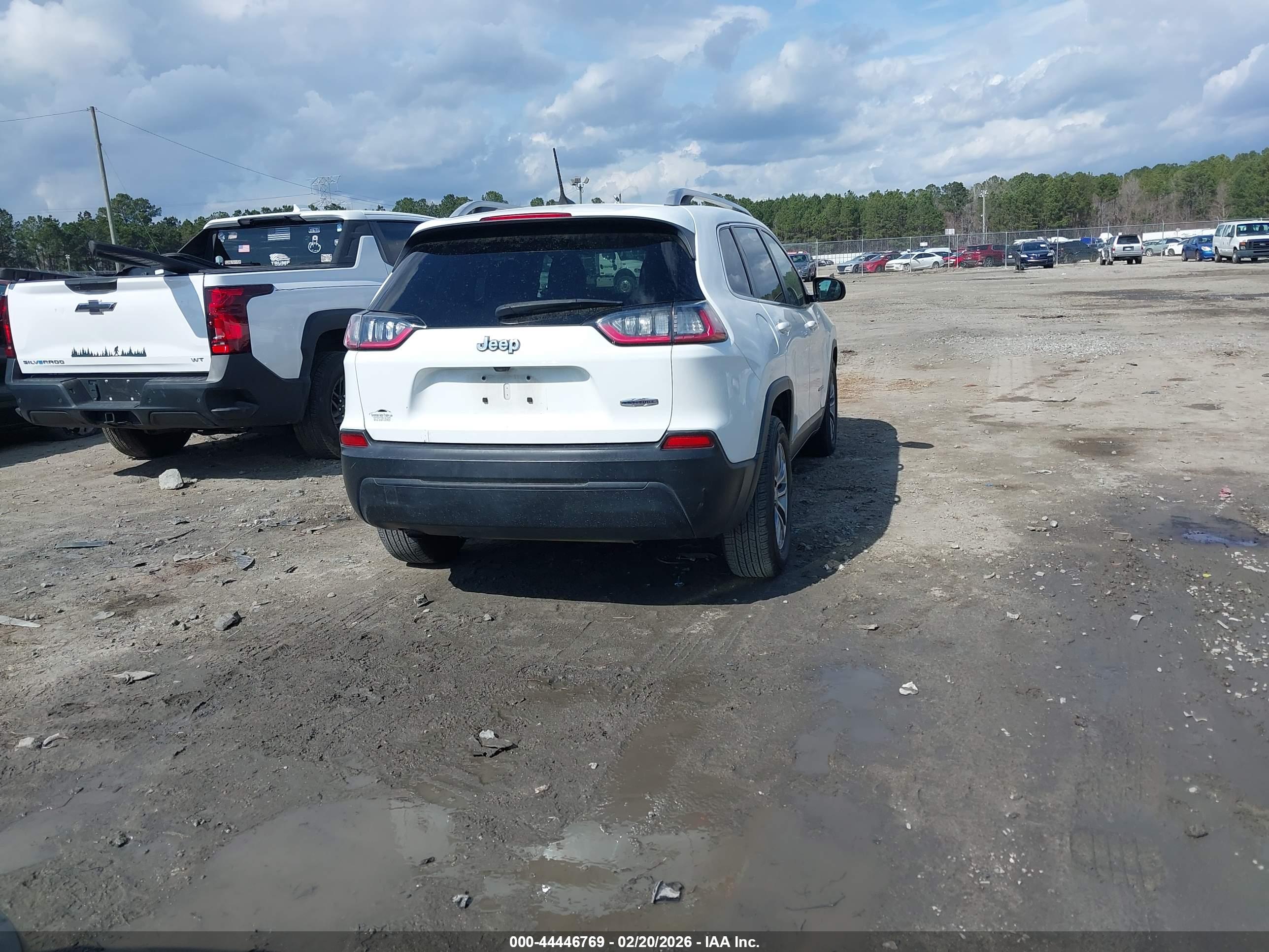JEEP CHEROKEE image 4