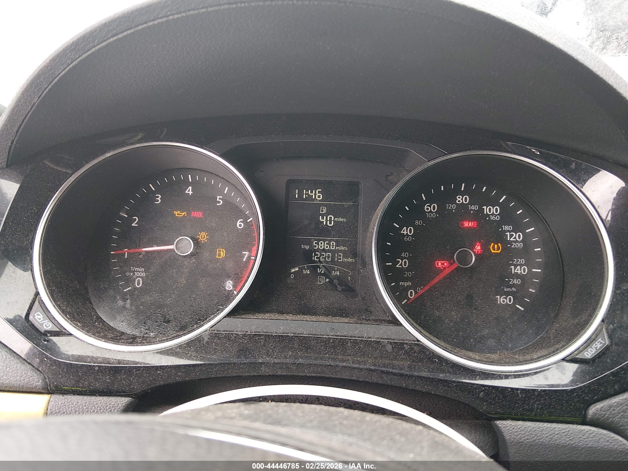 VOLKSWAGEN JETTA image 7