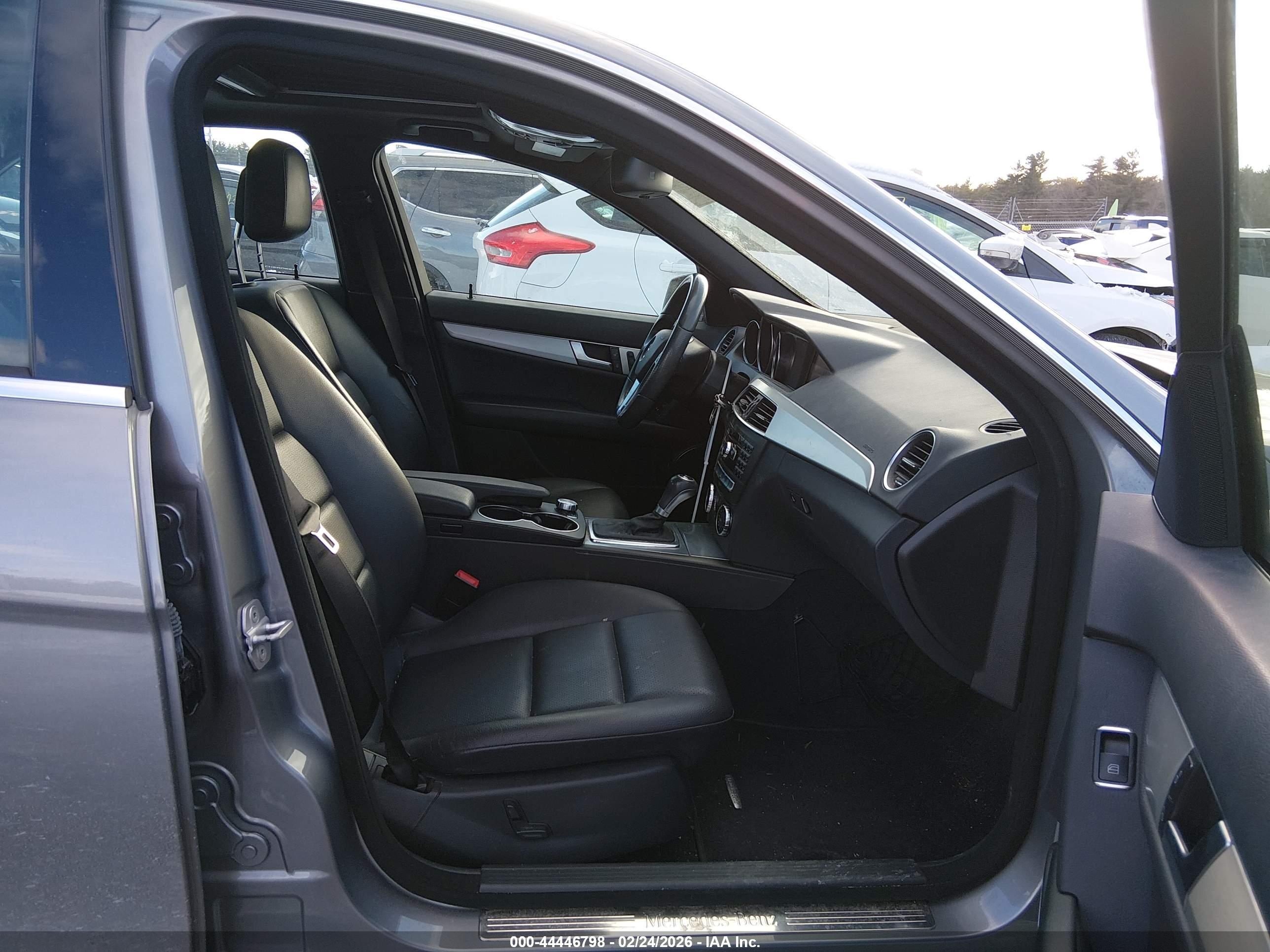 MERCEDES-BENZ C image 5