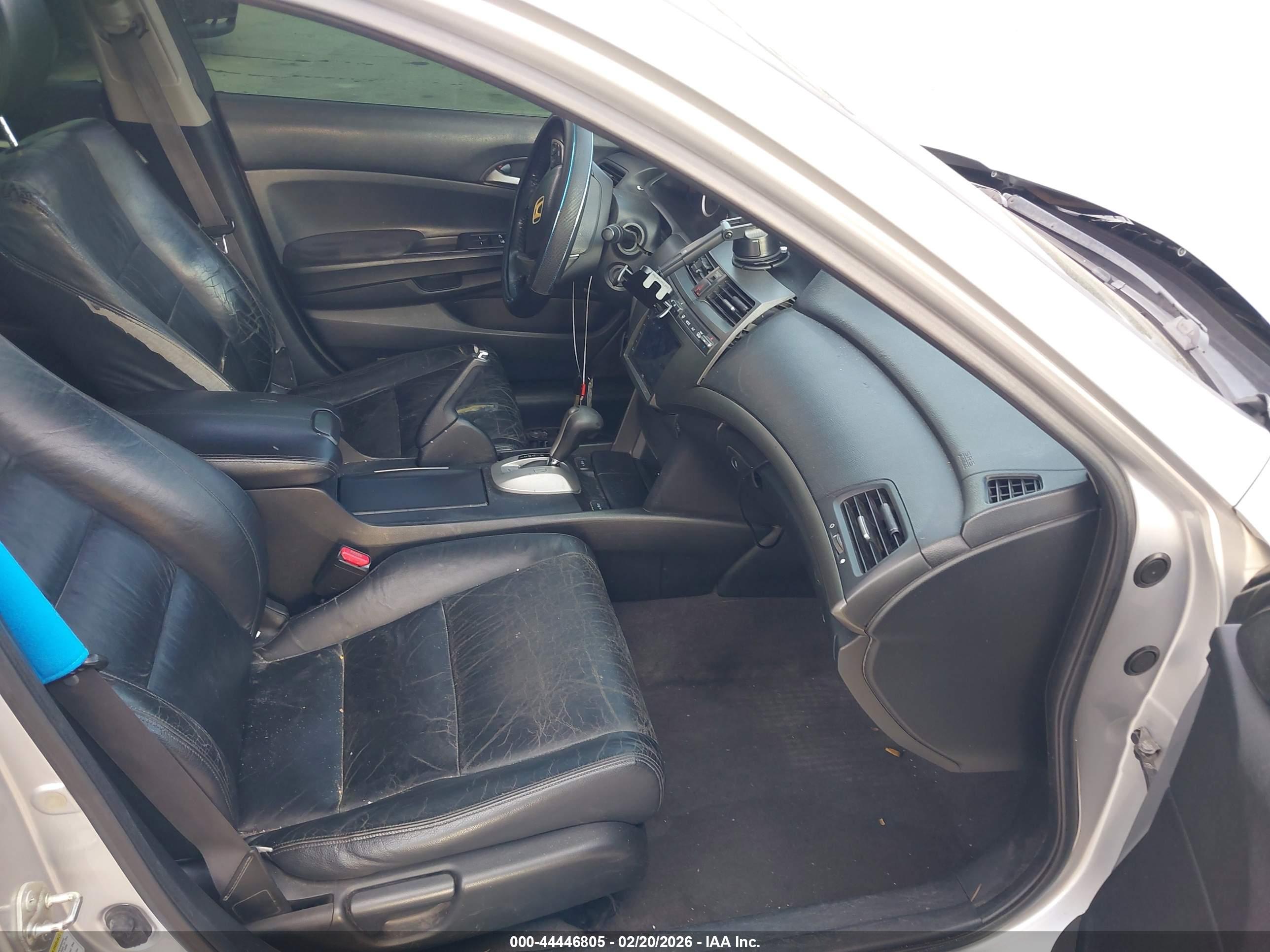 HONDA ACCORD image 5