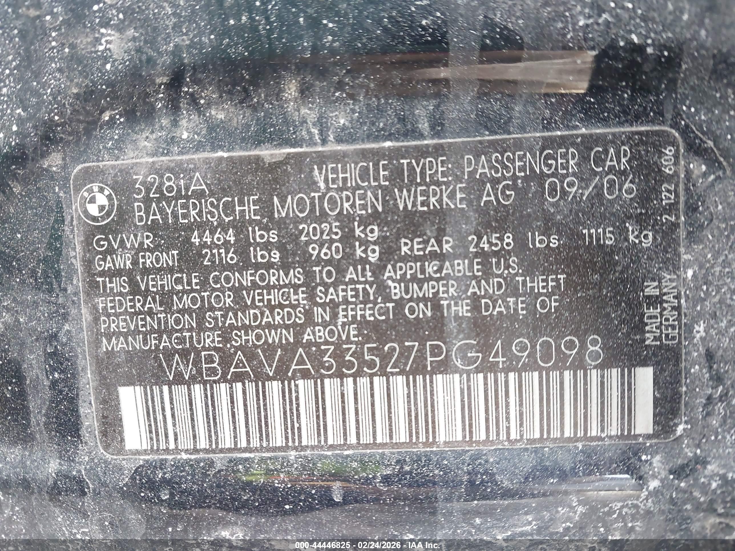 BMW 328I image 9