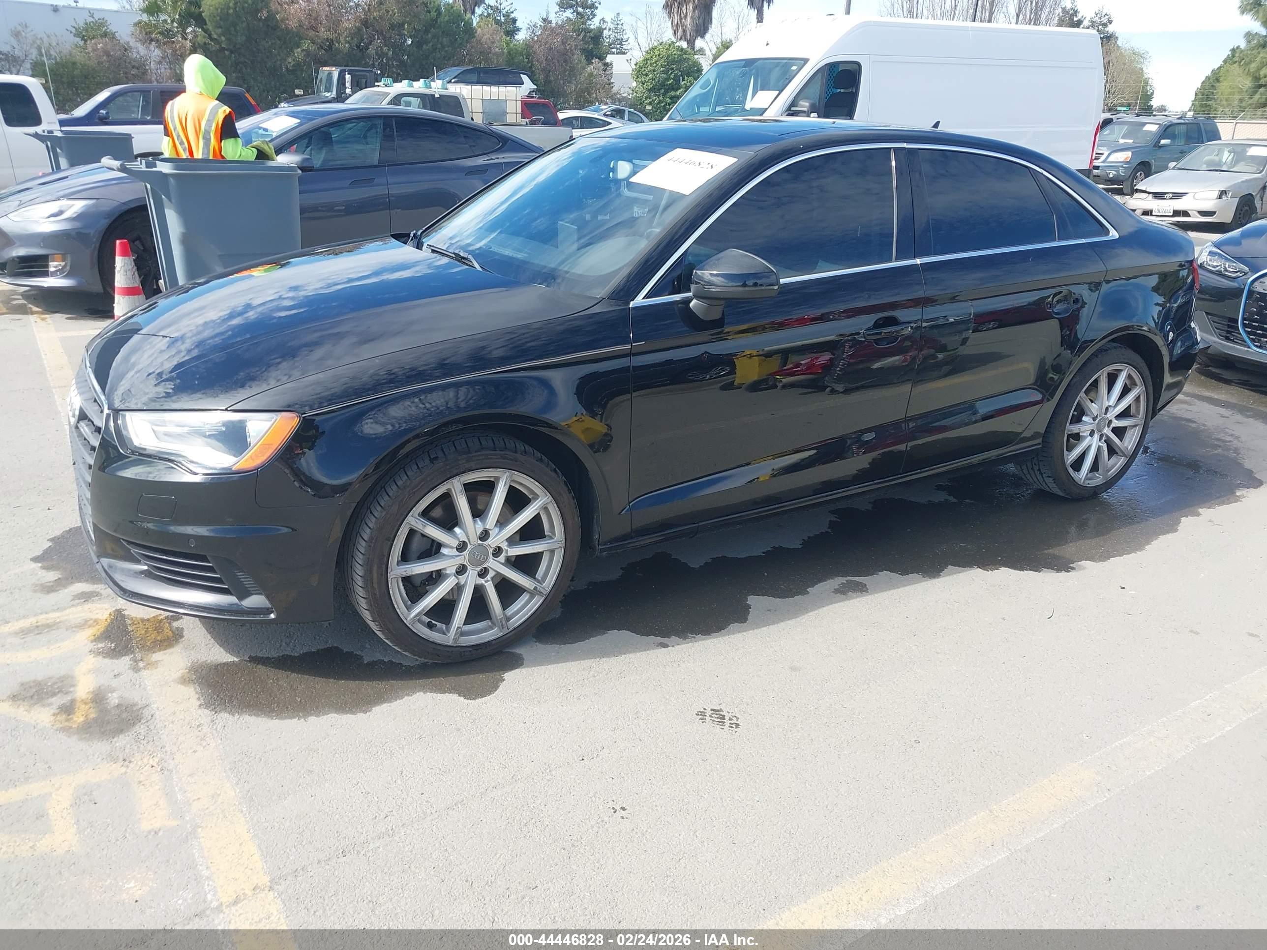 AUDI A3 image 2