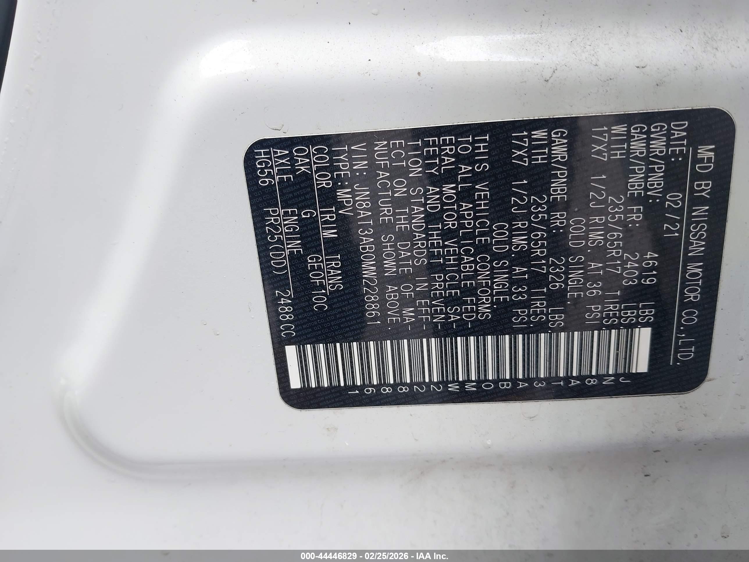 NISSAN ROGUE image 9