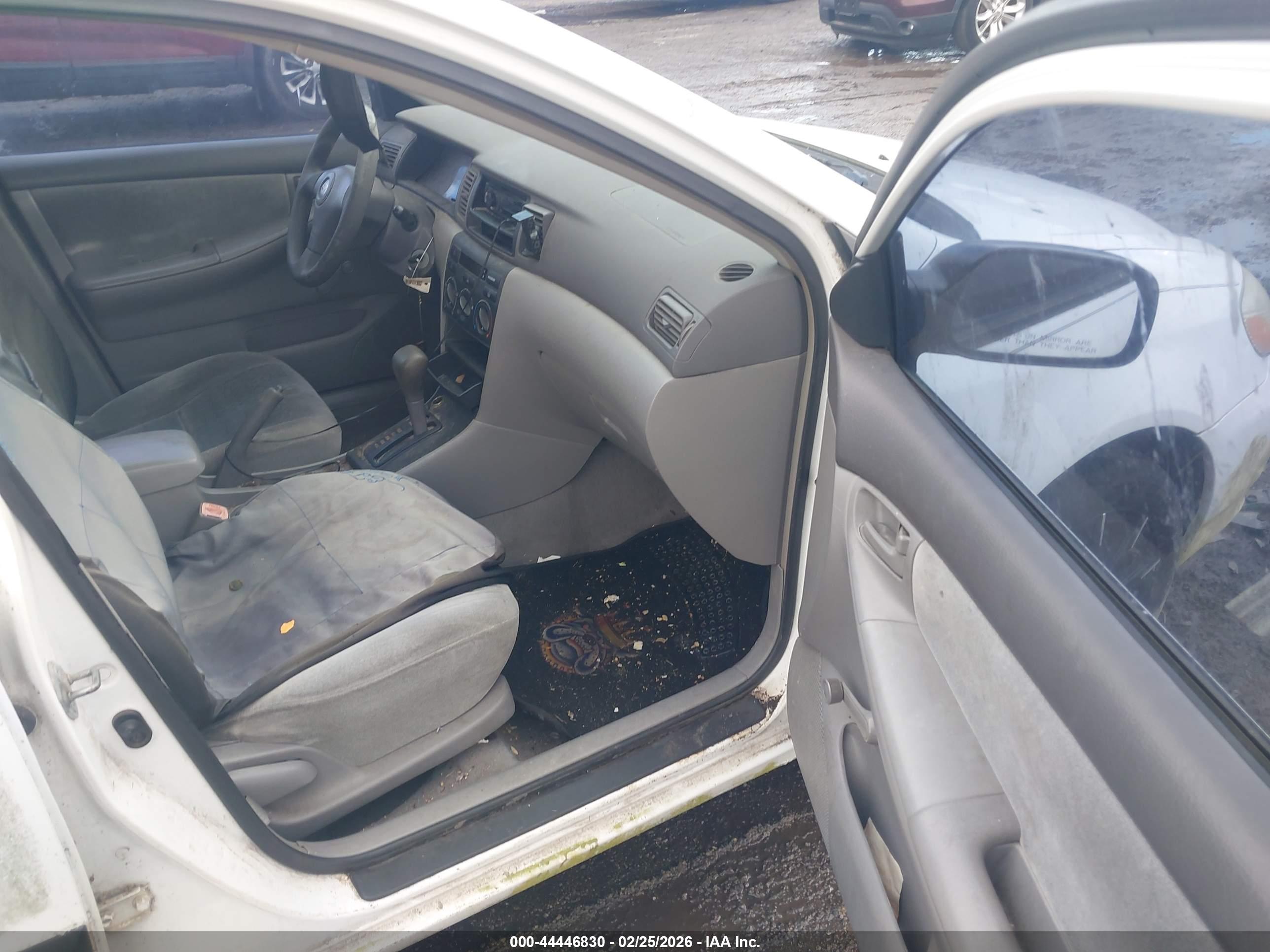 TOYOTA COROLLA image 5