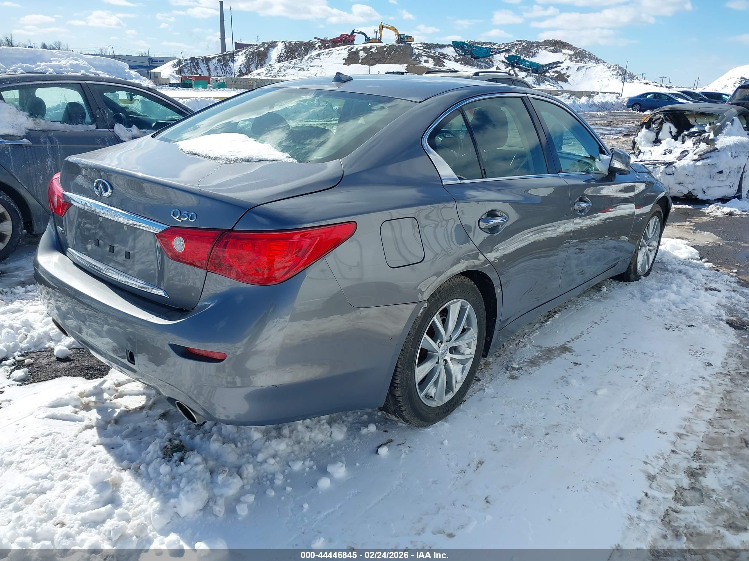 INFINITI Q50 image 4