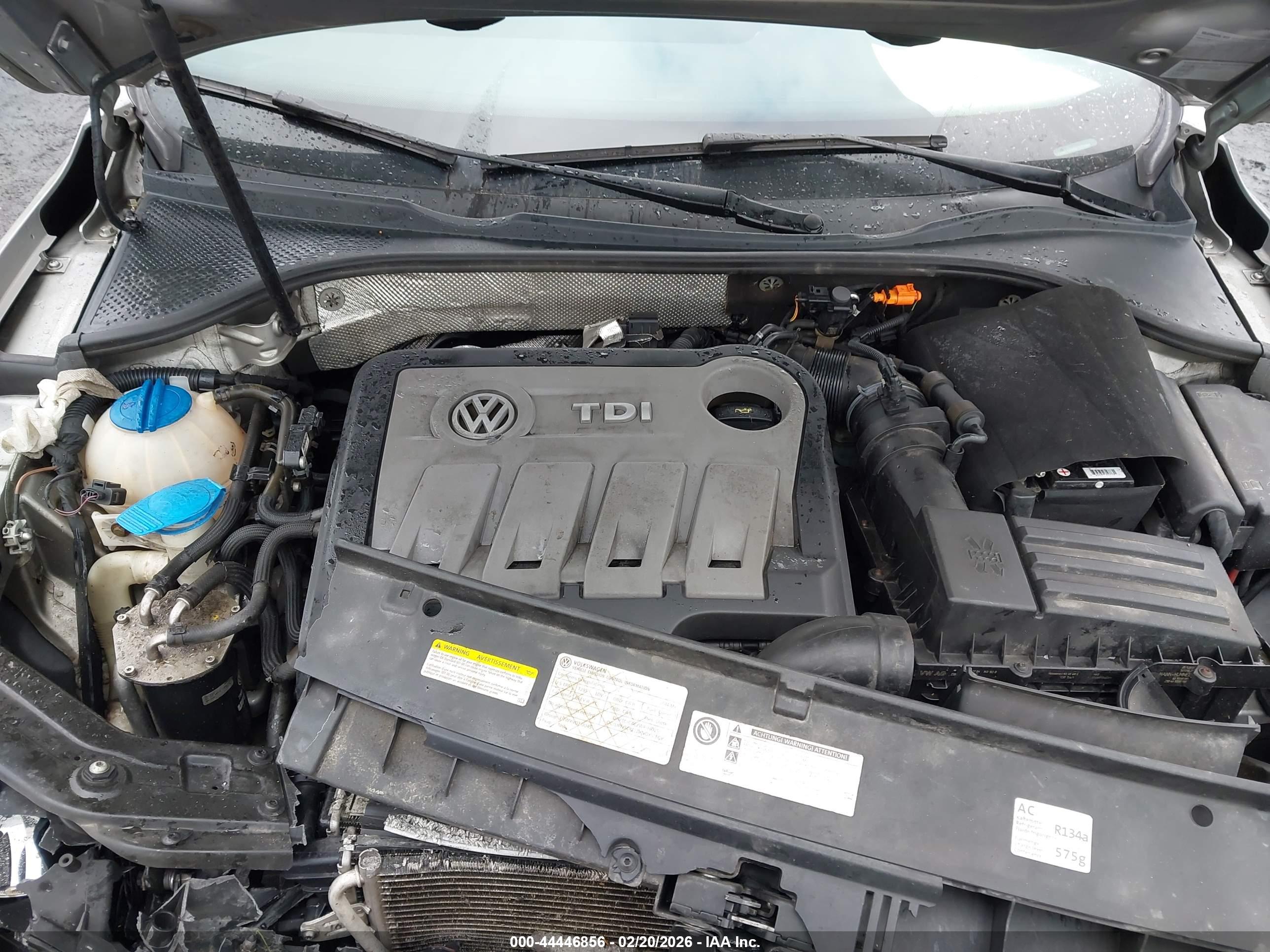 VOLKSWAGEN PASSAT image 10