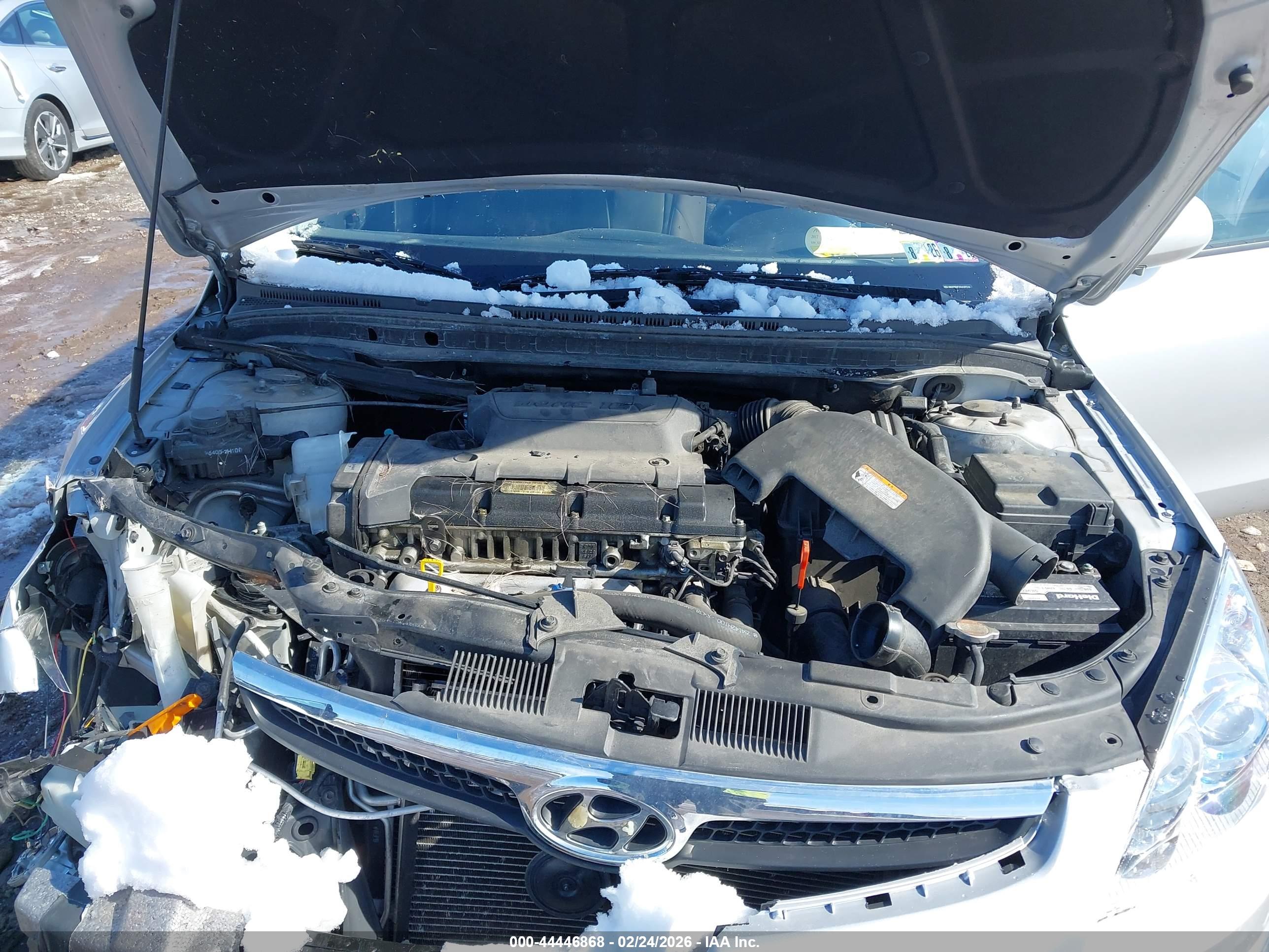 HYUNDAI ELANTRA image 10