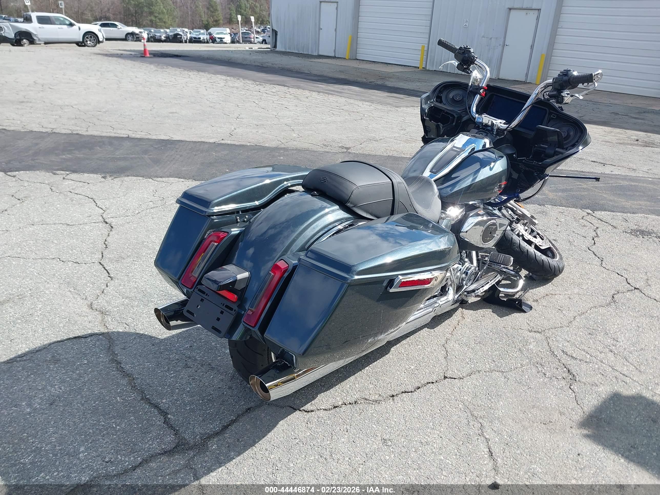 HARLEY-DAVIDSON FLTRX image 4