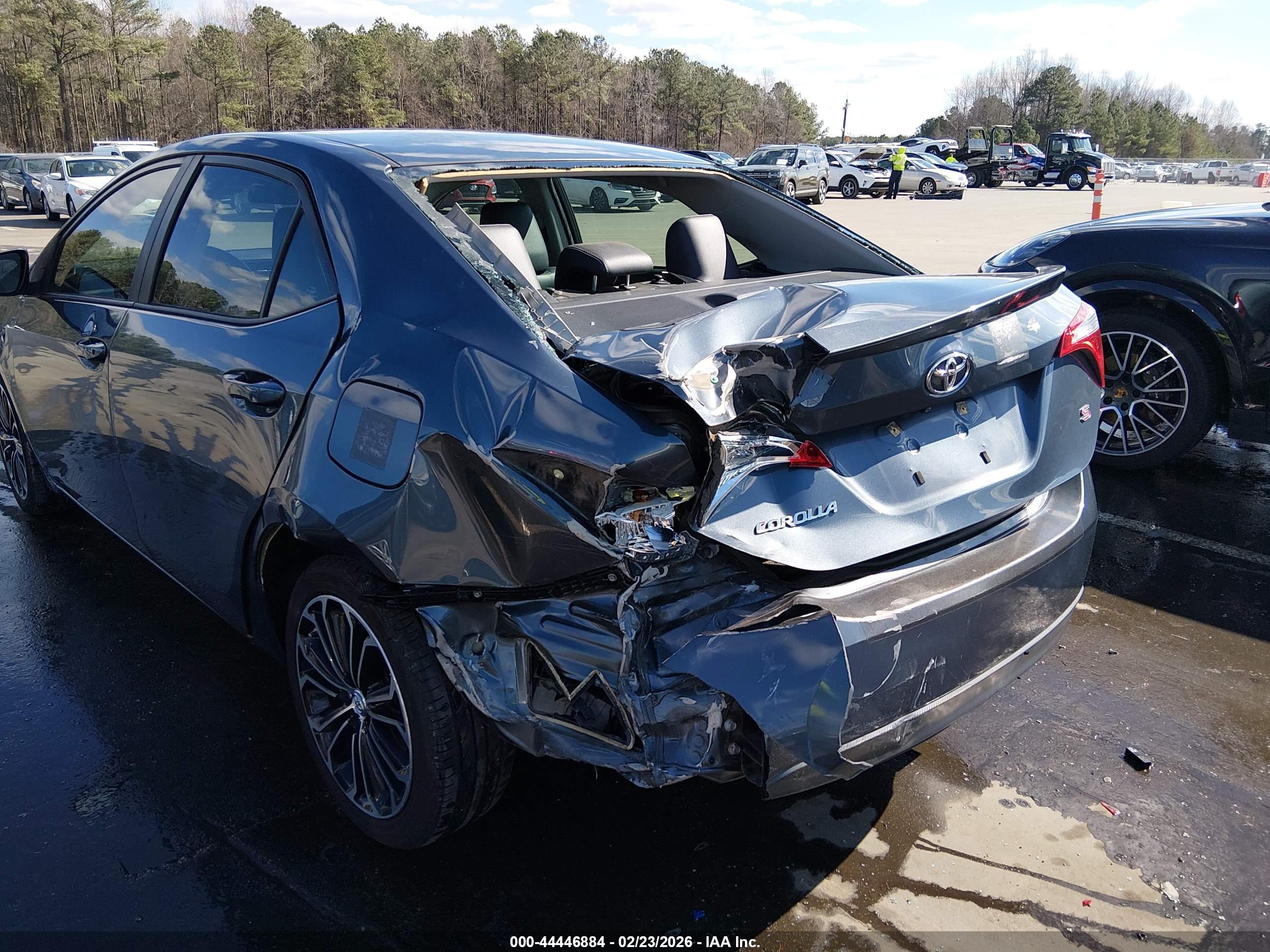 TOYOTA COROLLA image 6