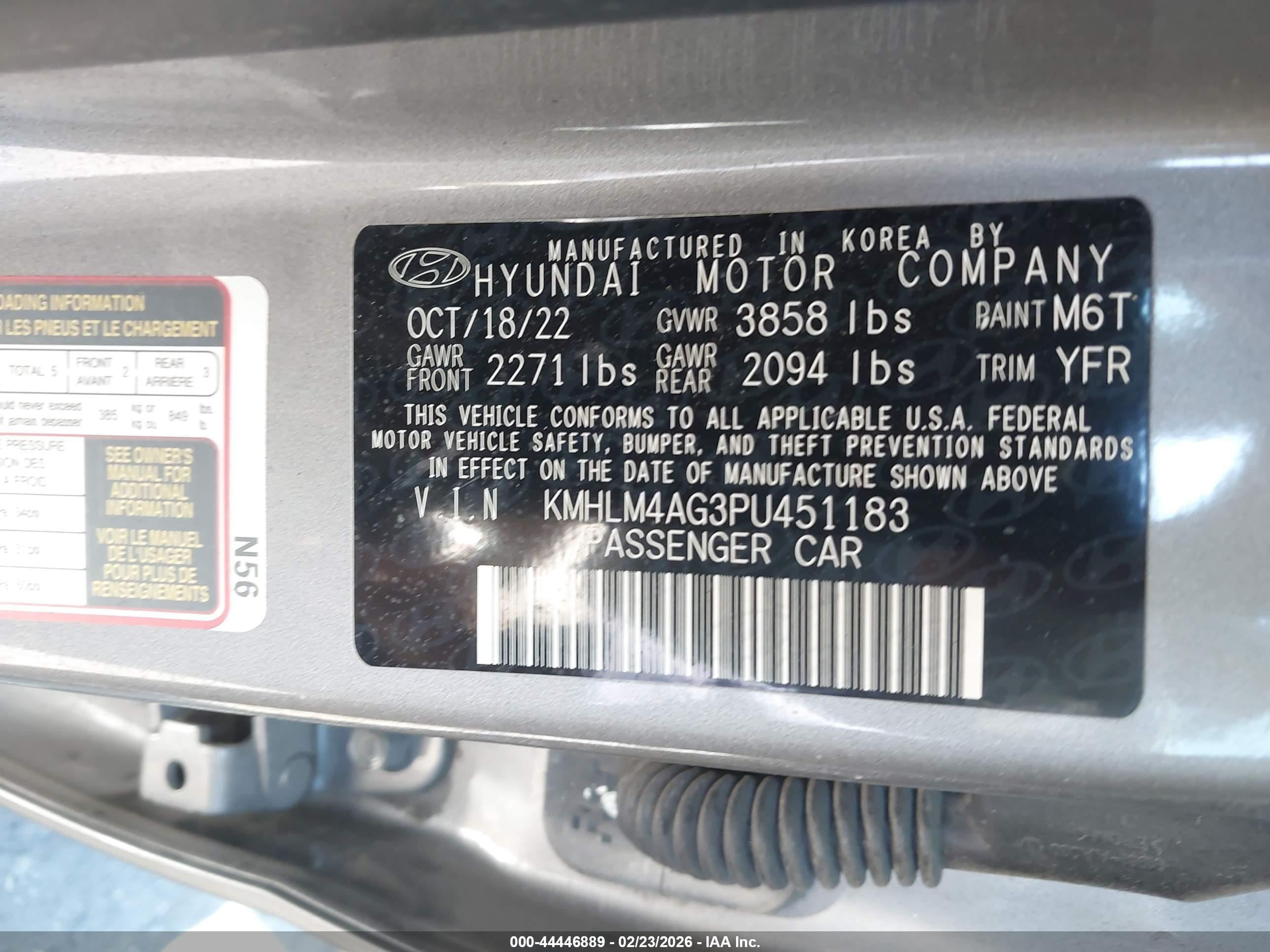 HYUNDAI ELANTRA image 9