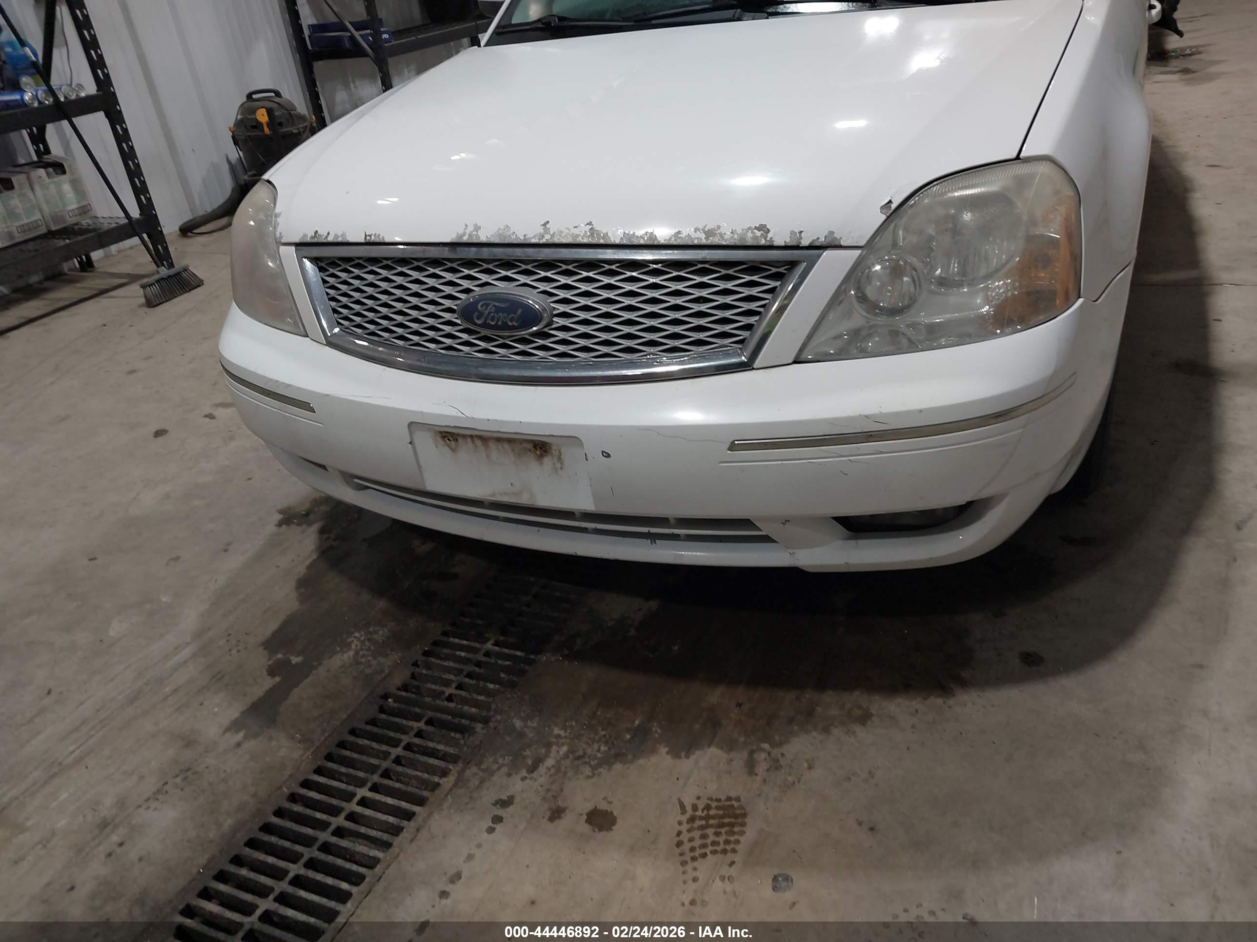 FORD FIVE image 6