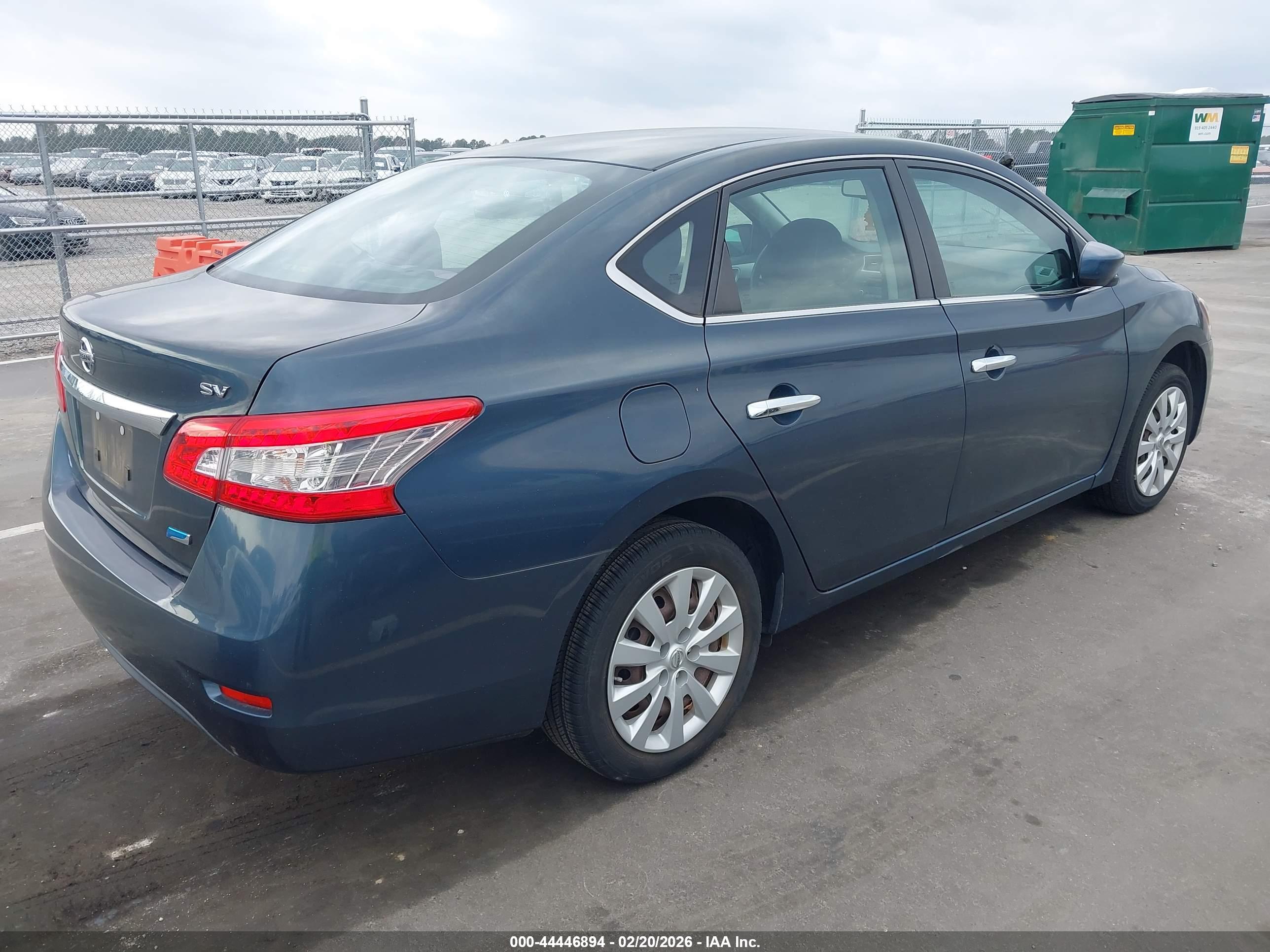NISSAN SENTRA image 4