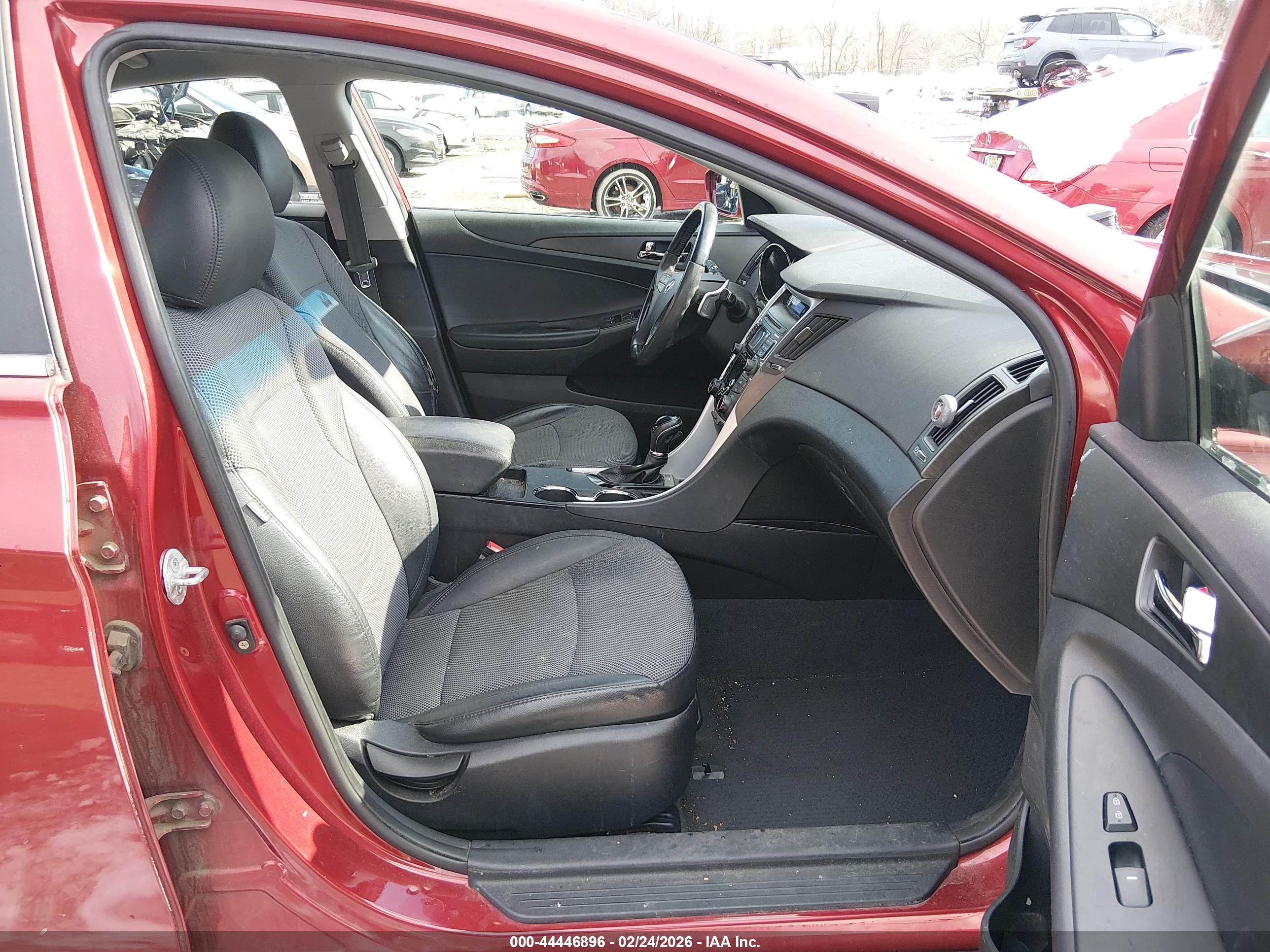 HYUNDAI SONATA image 5