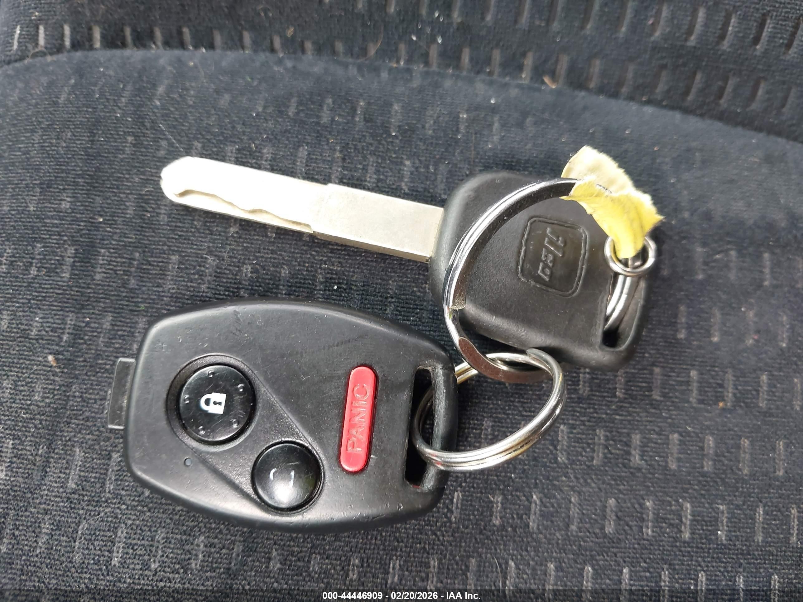 HONDA CR-V image 11