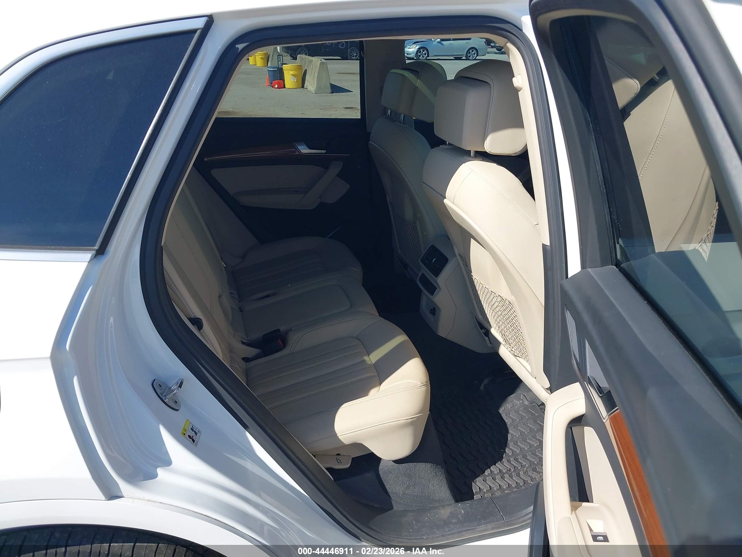 AUDI Q5 image 8
