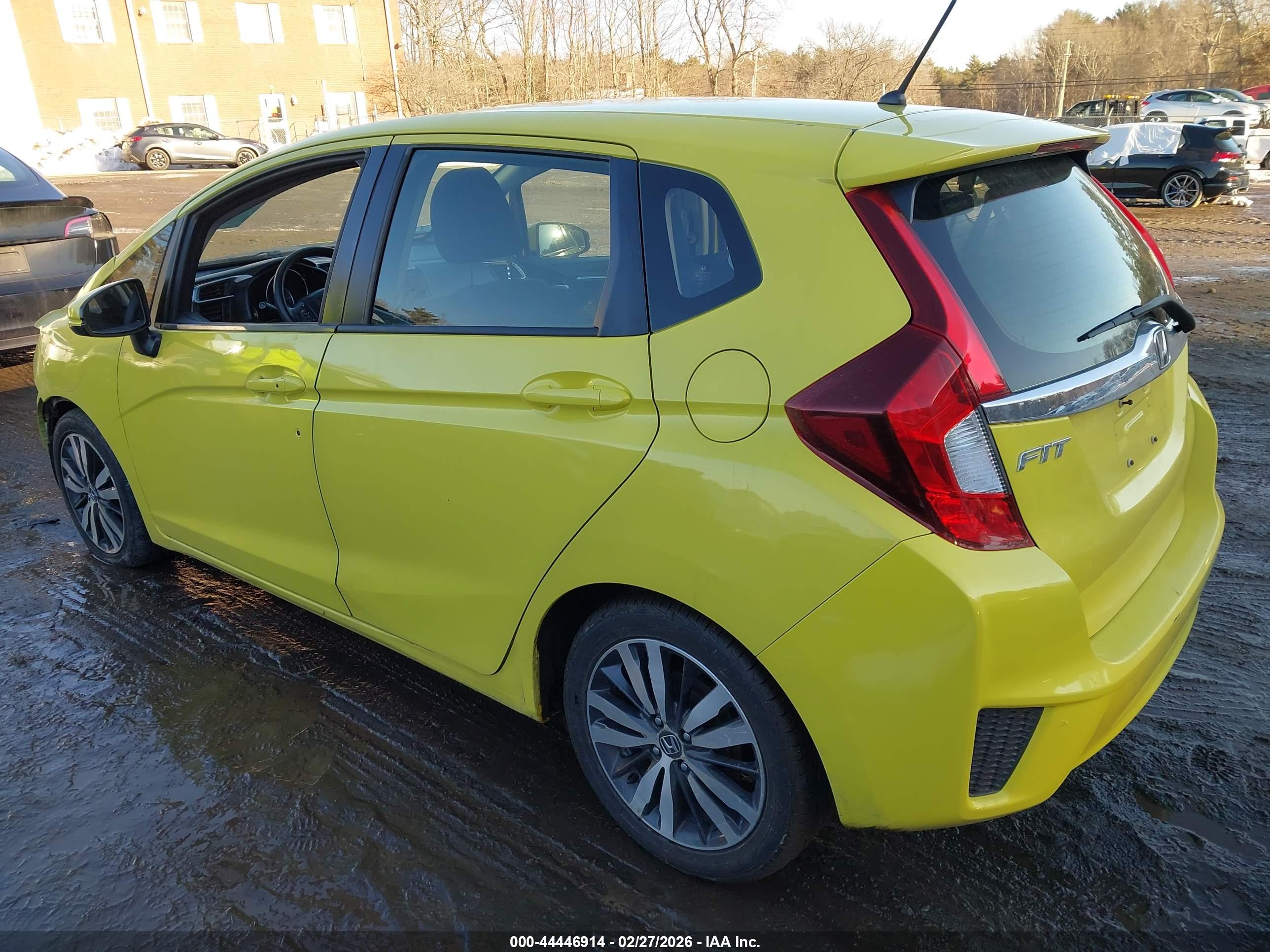 HONDA FIT image 3