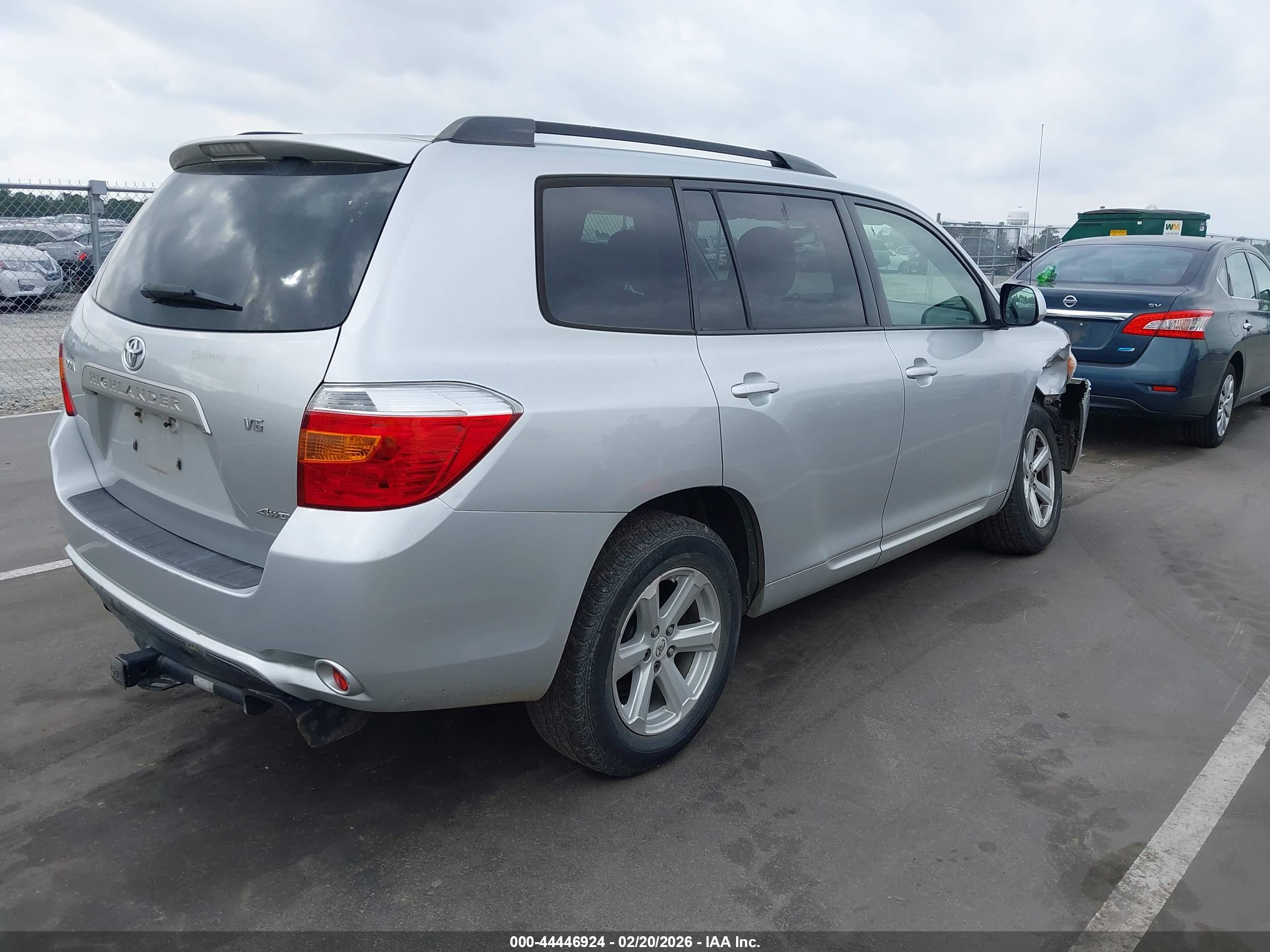 TOYOTA HIGHLANDER image 4