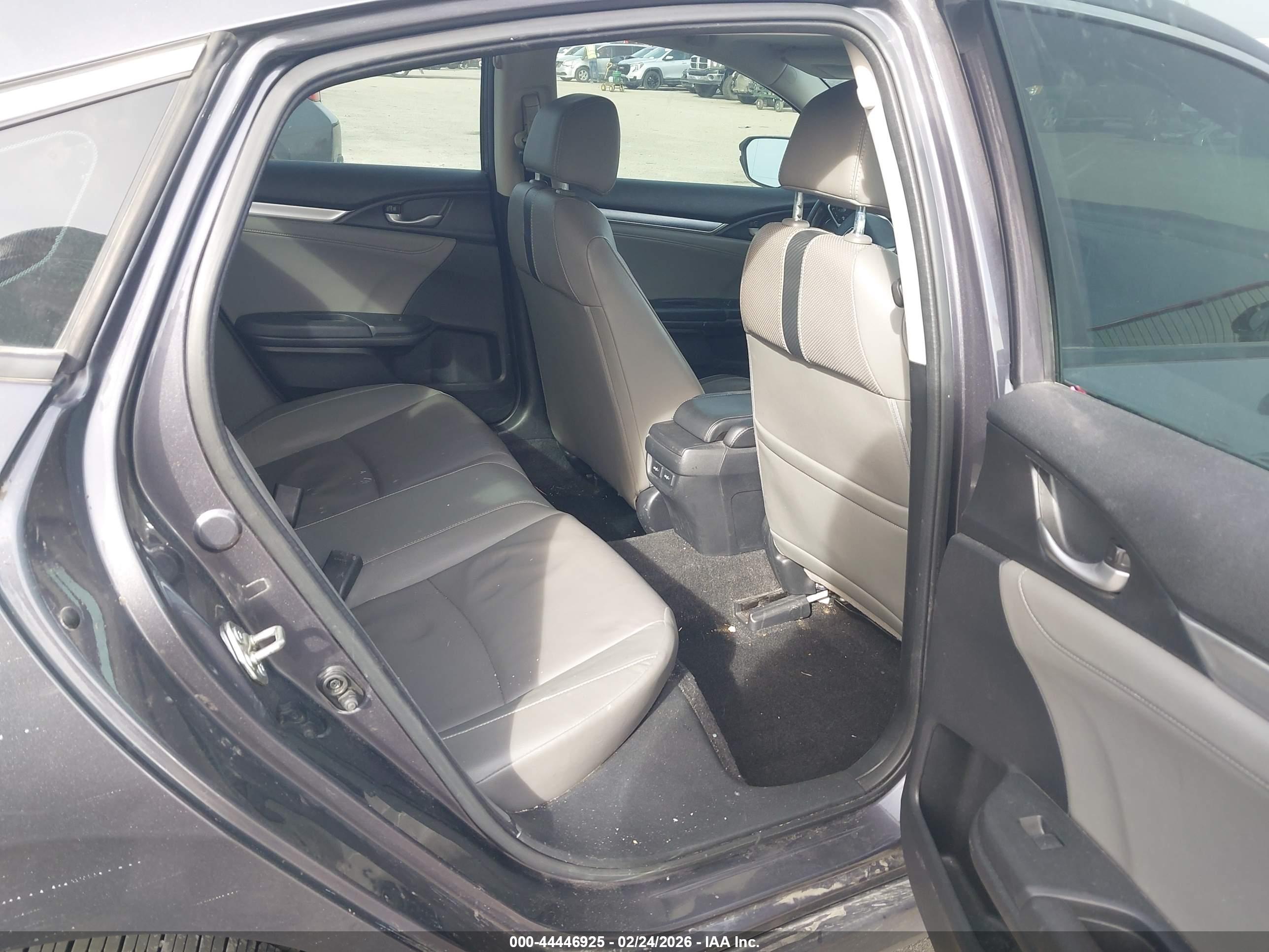 HONDA CIVIC image 8
