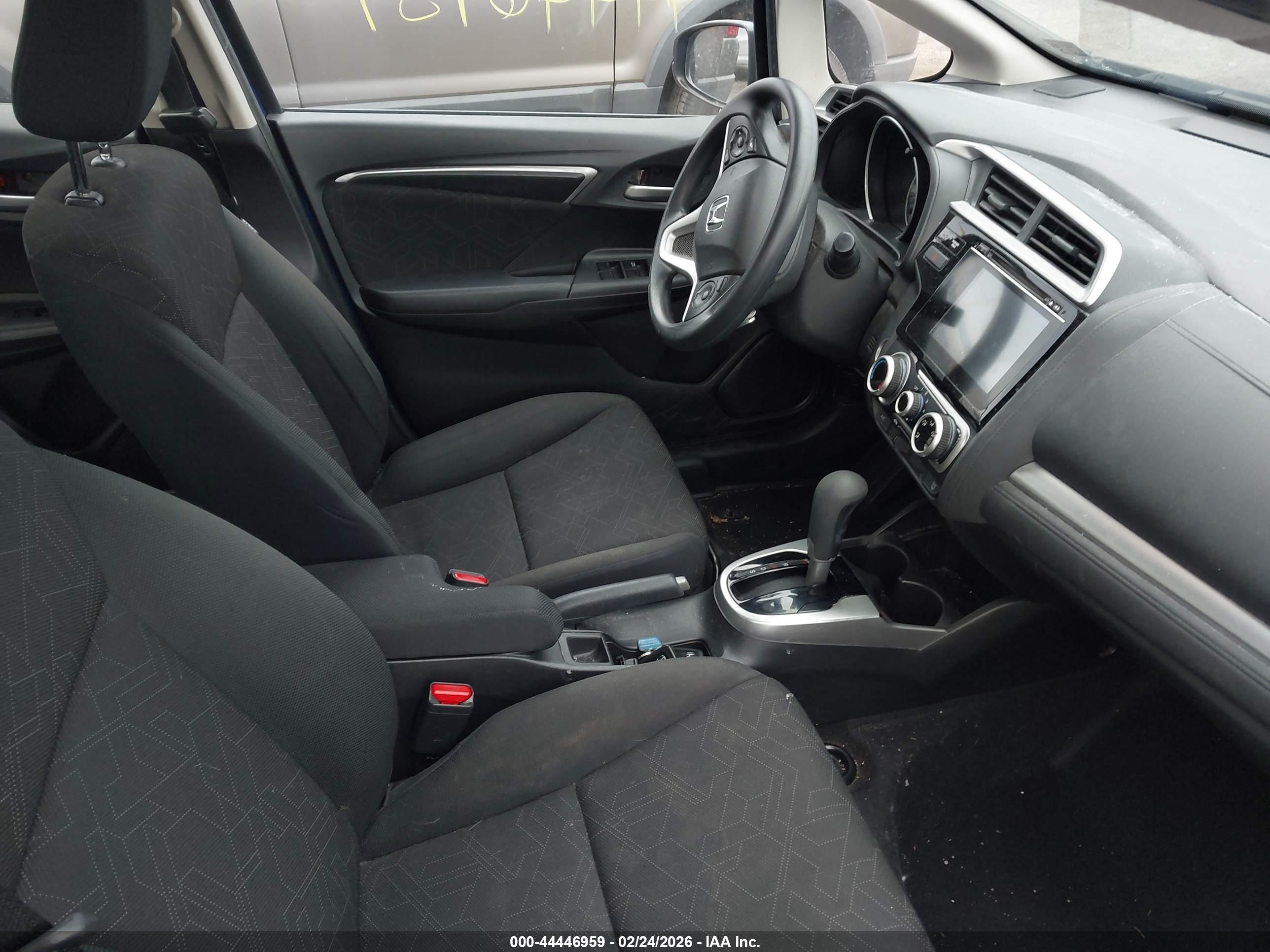 HONDA FIT image 5