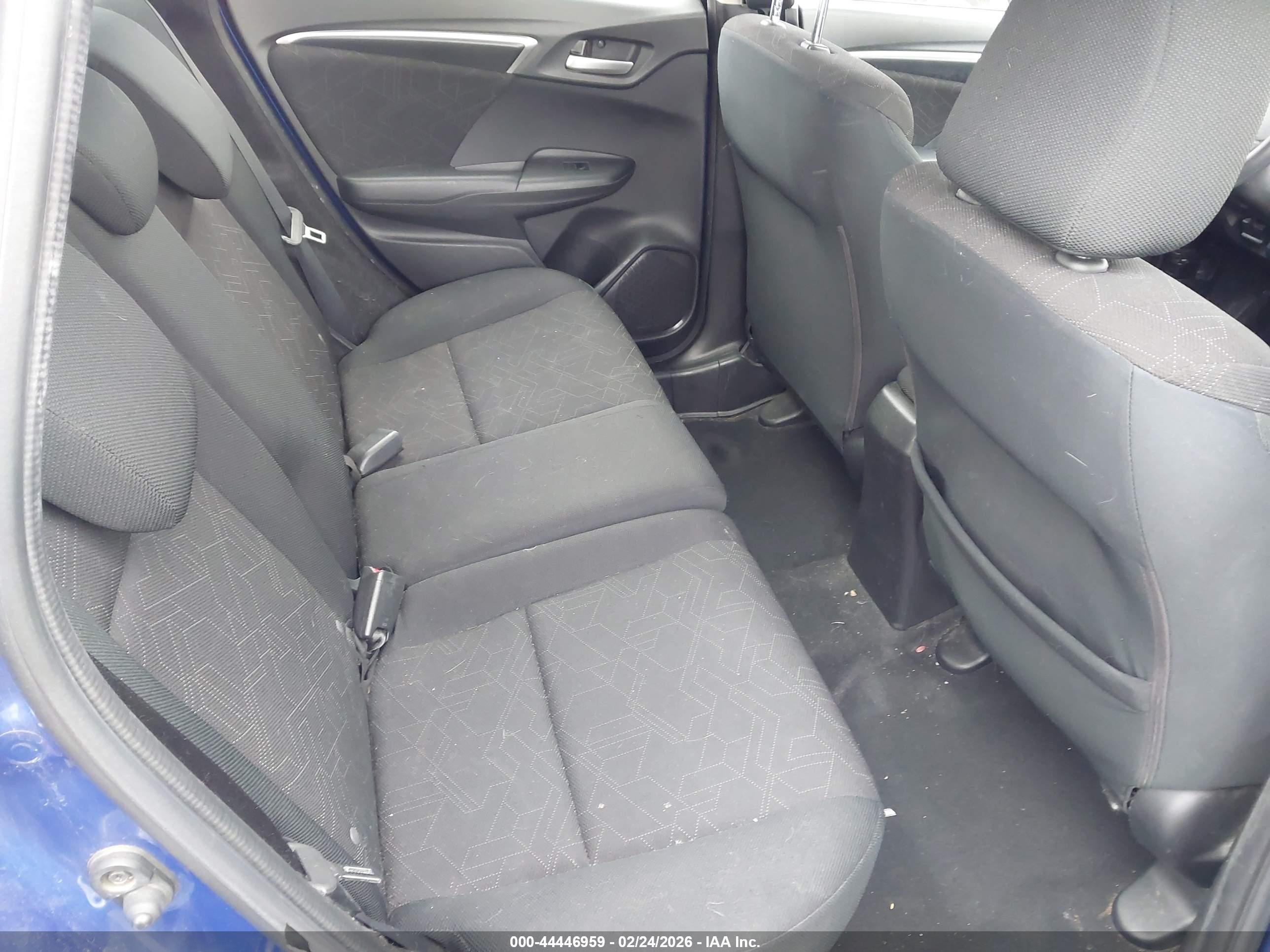 HONDA FIT image 8
